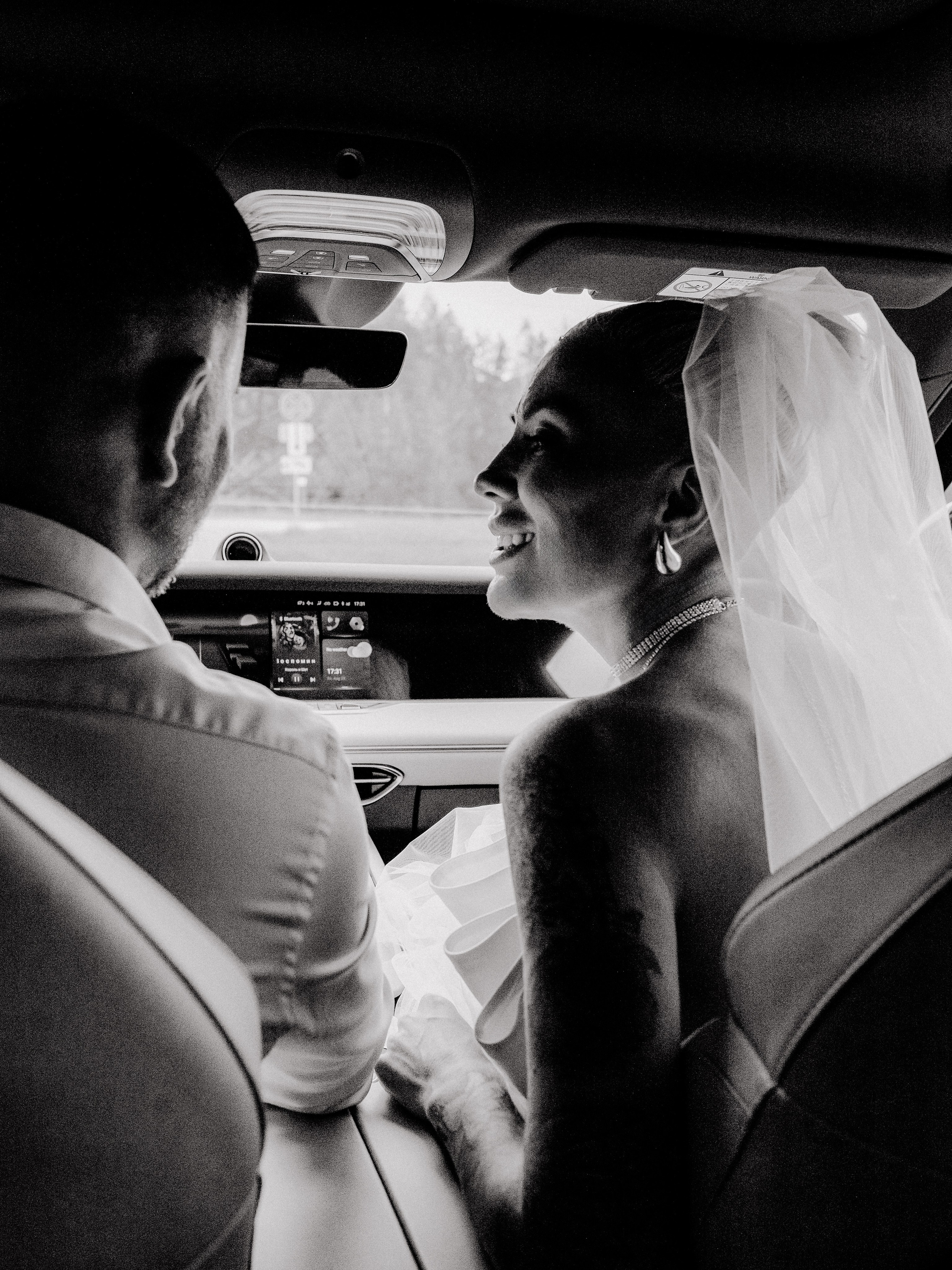 Свадебный фотограф в Рамоде, Новосибирск | Яна Иванова. Семейный и свадебный фотограф в Новосибирске Иванова Яна