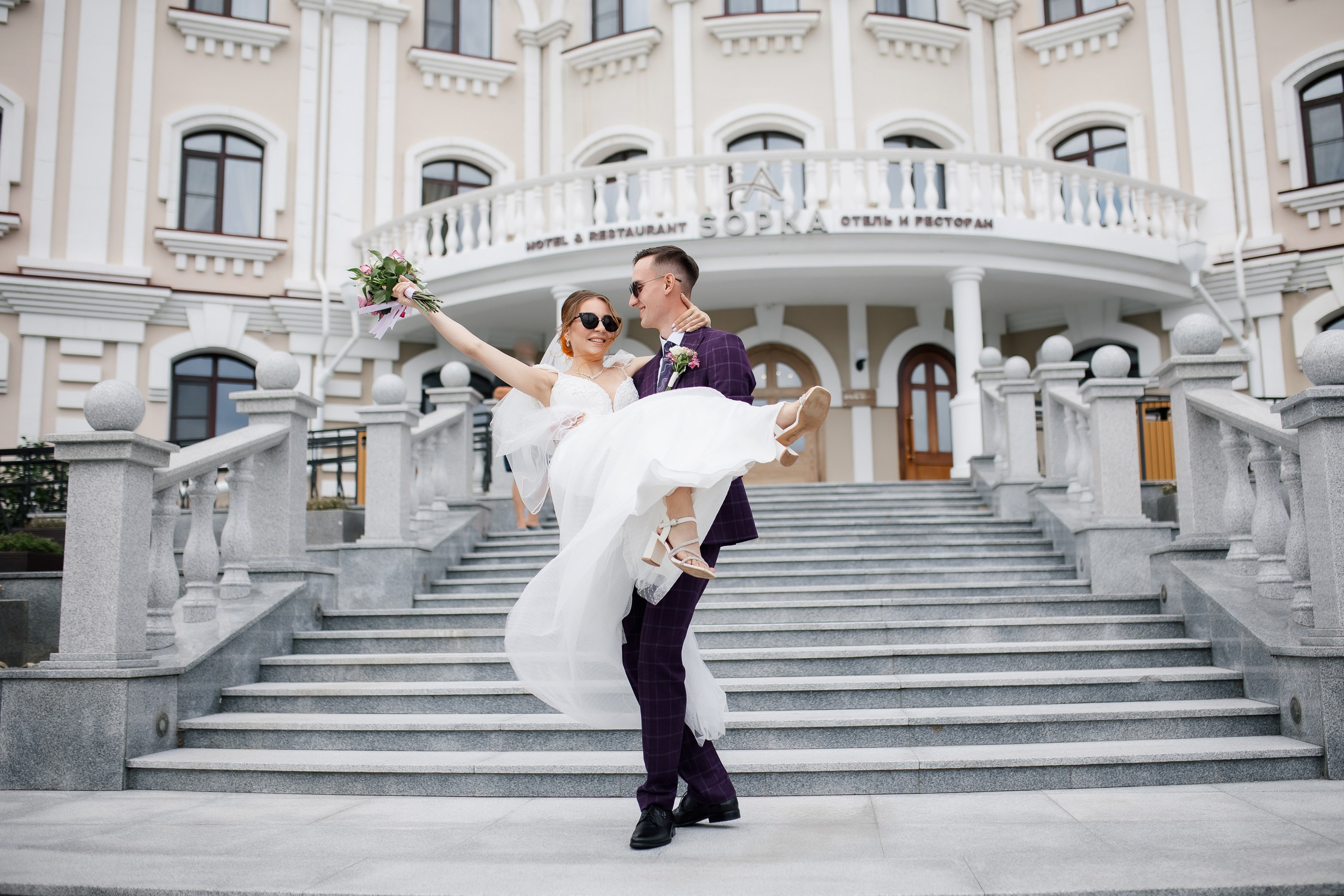 Ксения и Максим. Сборы Sopka. Прогулка по городу. Свадебный фотограф в Хабаровске