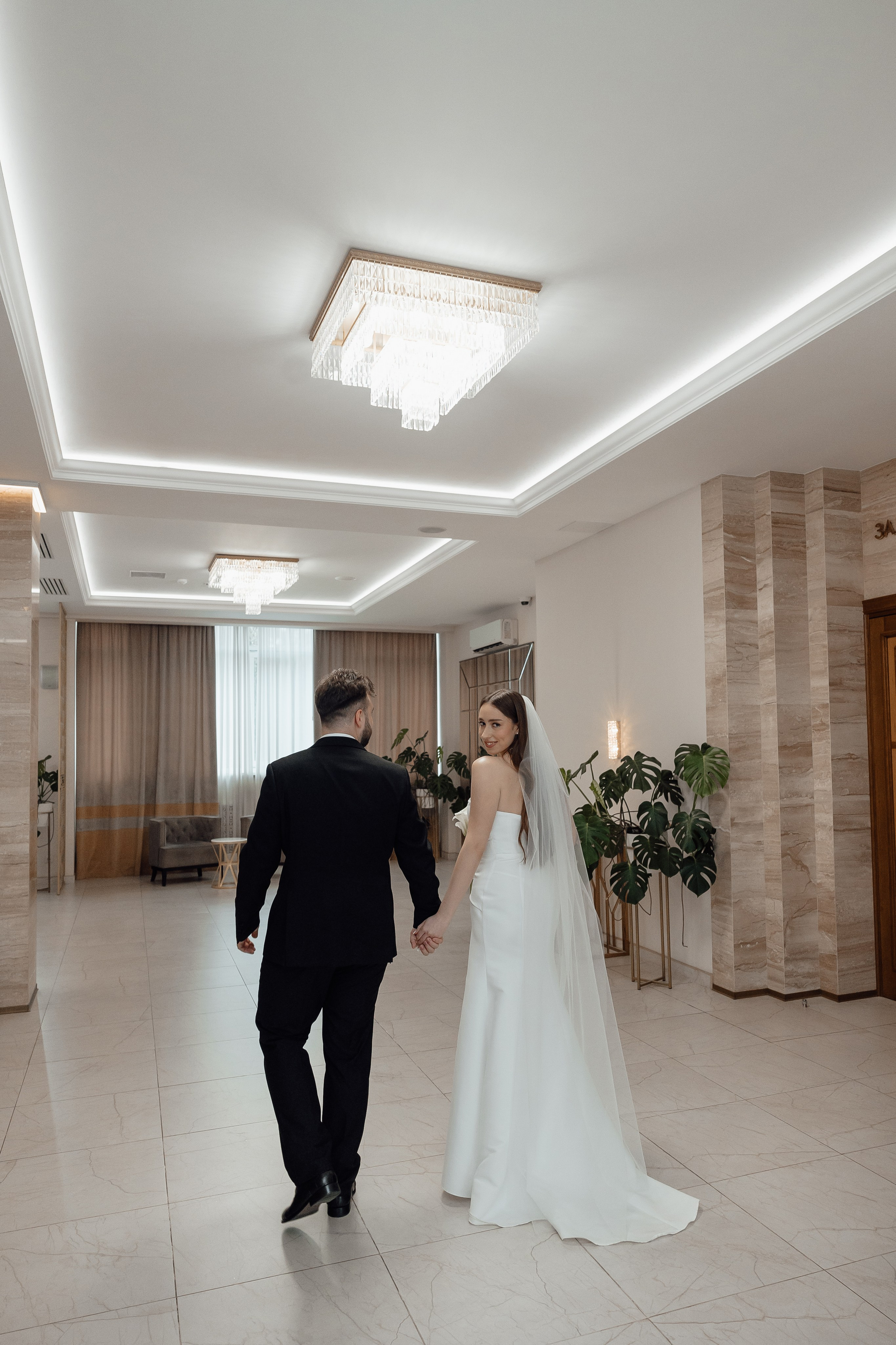 Свадебная фотосессия во Дворце бракосочетания №4
