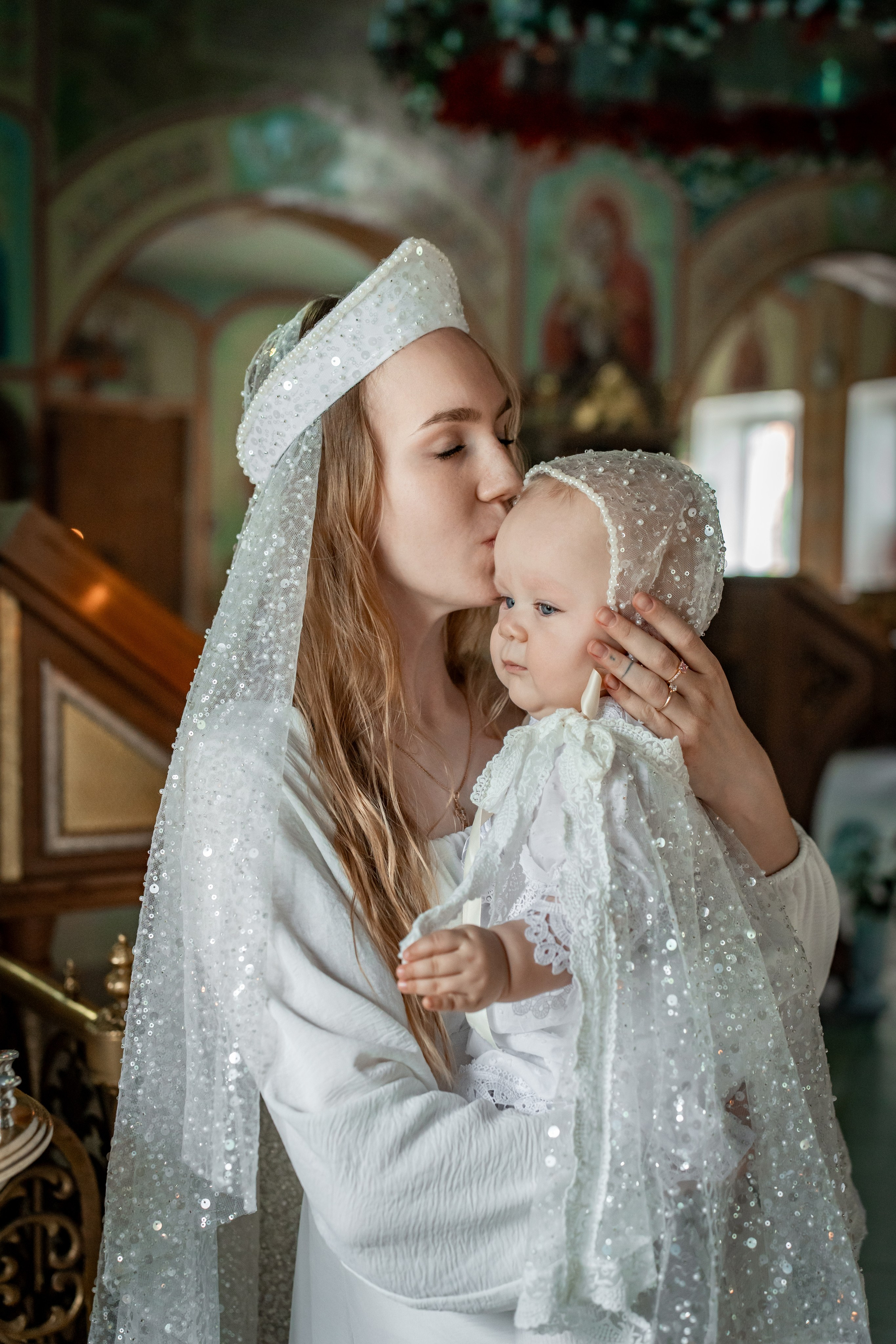 Крещение Таисии в г. Щекино храм в честь иконы Божией матери. Фотограф на Крещение Тула и Венчание в Туле, детский и семейный фотограф