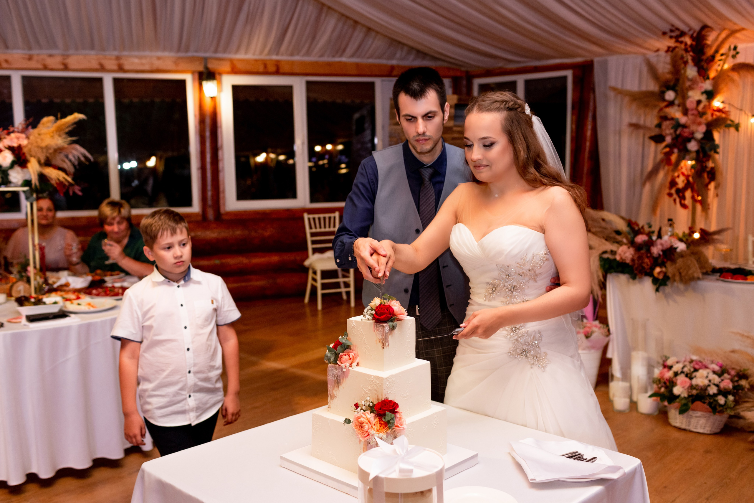 Свадебная фотосессия в Москве. Свадебный фотограф Кирилл Белый