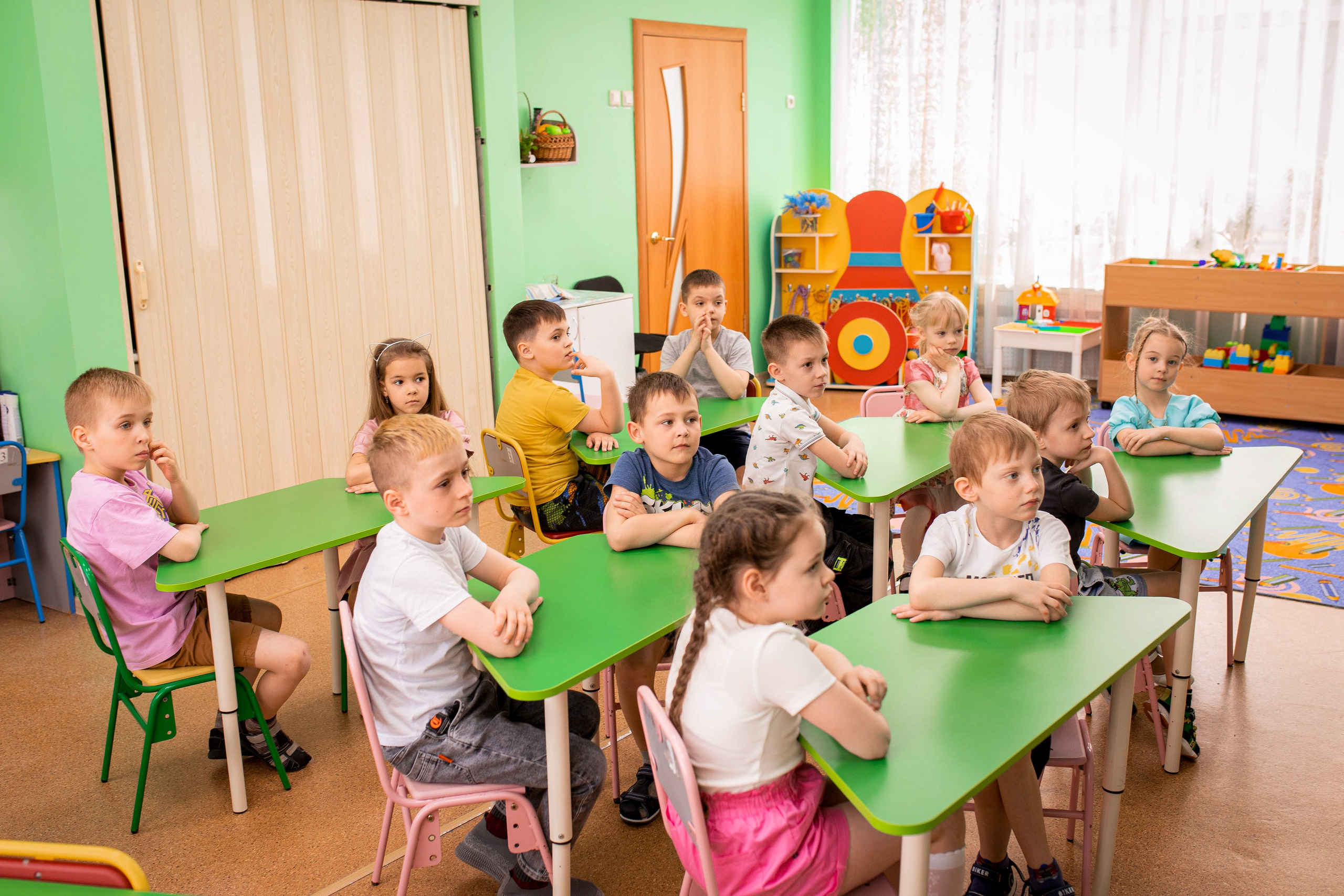 Степа, Даша и Алиса в детском саду. Семейный и детский фотограф город Тында Дарья