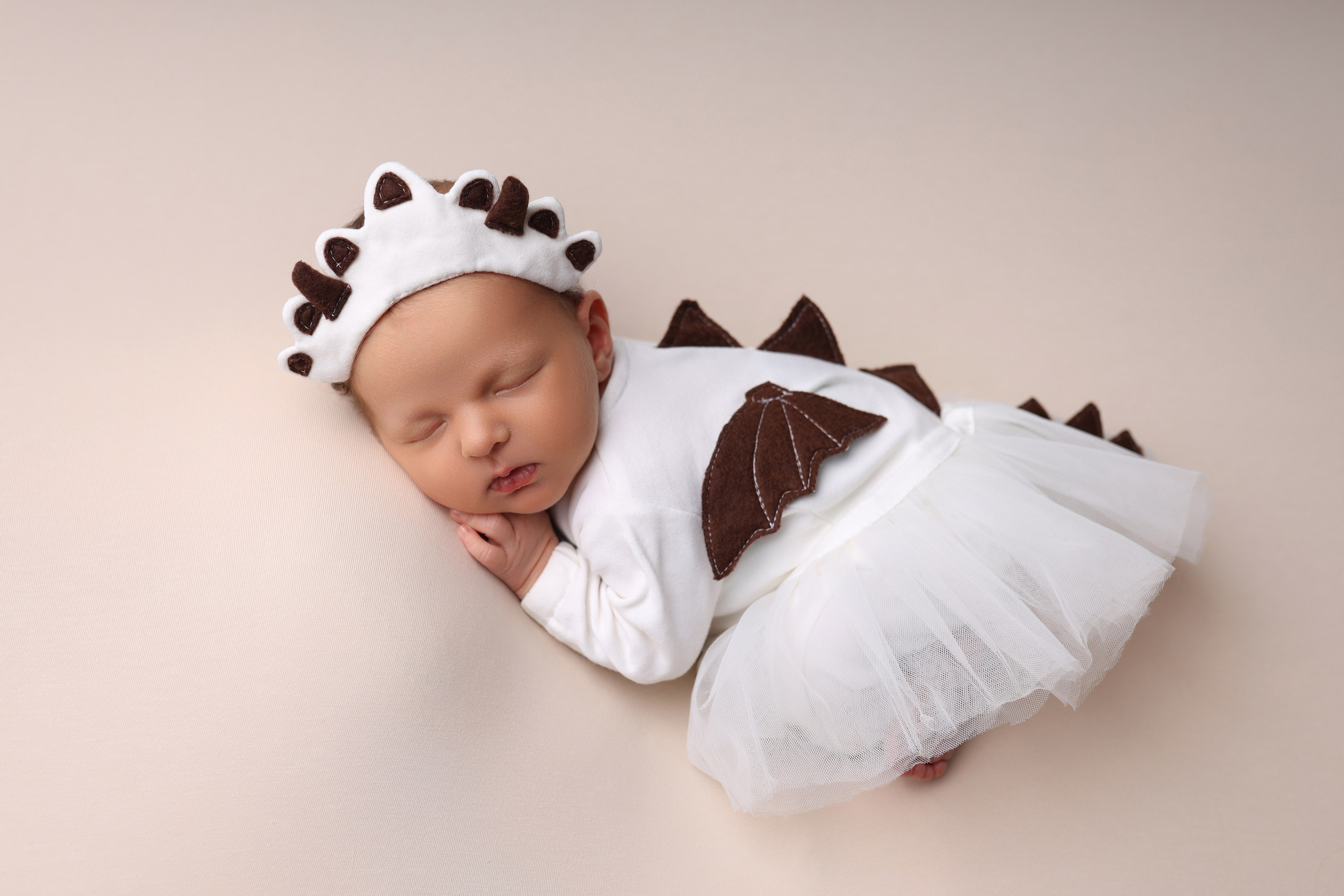 Newborn девочки. Фотограф новорожденных Модяева Ирина