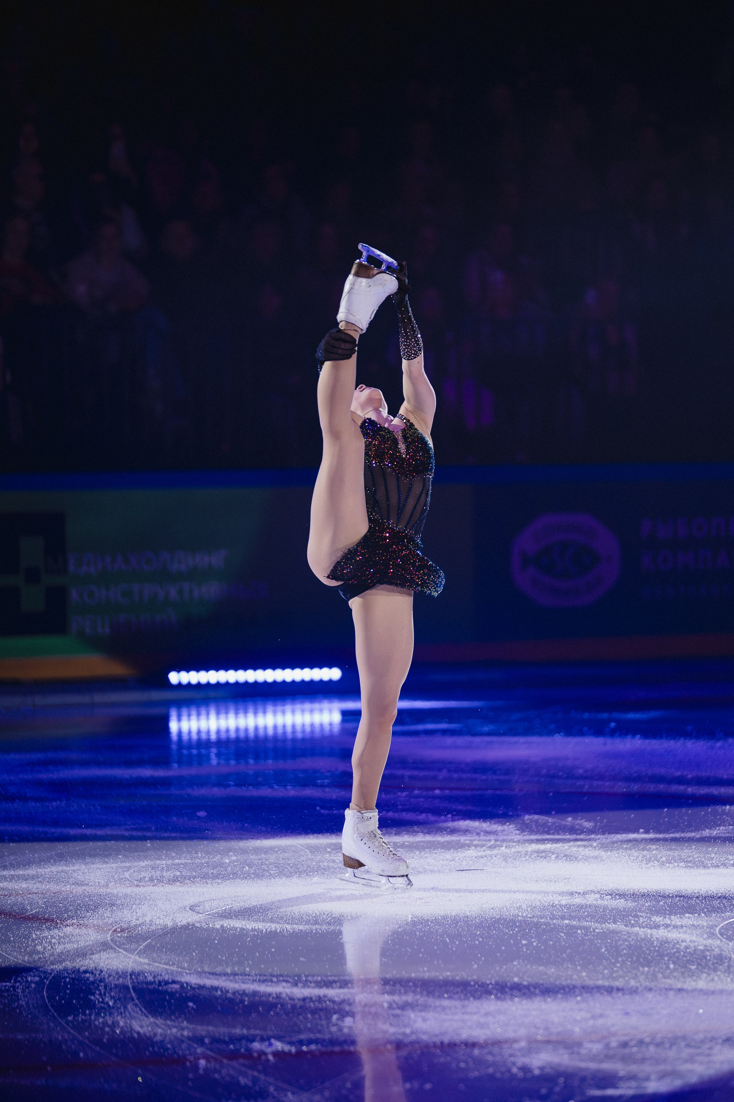 Шоу Этери Тутберидзе в Новосибирске. Воробьева Ксения — Спортивный и танцевальный фотограф Новосибирск