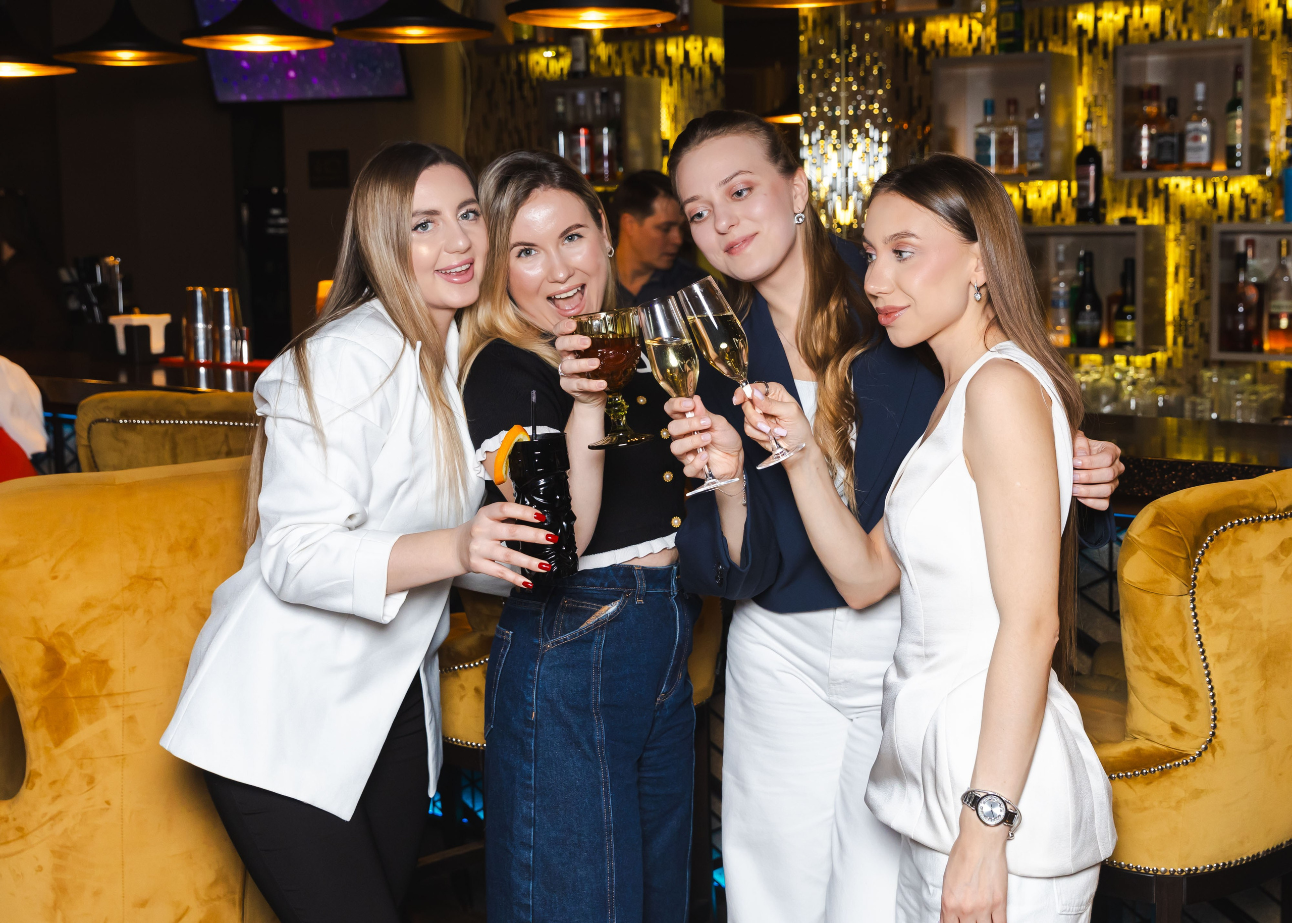 07.03.2026 Женский день, Кипарис. ФОТОГРАФ ВИНОГРАДОВА ДАРЬЯ