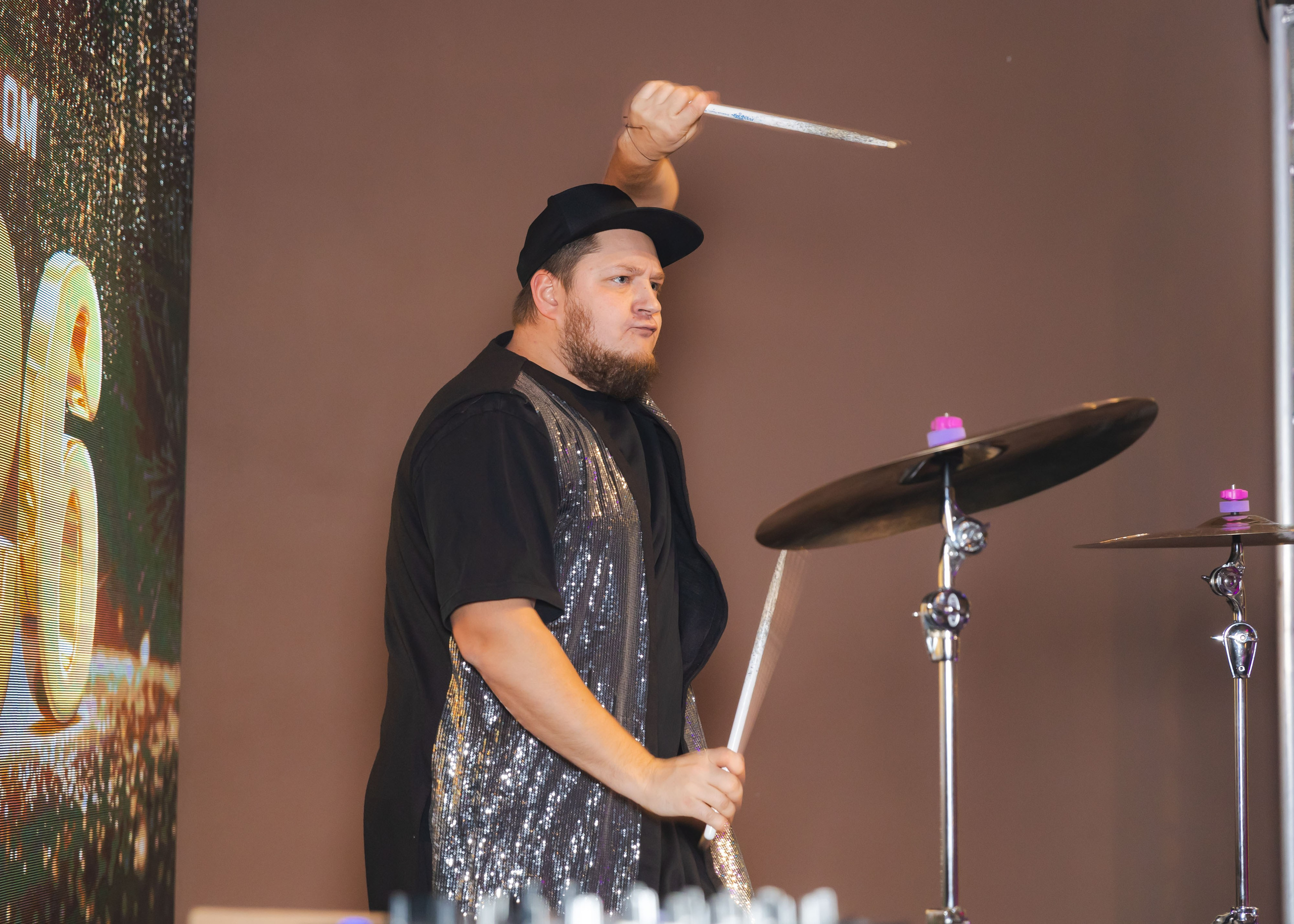 Предновогодка кипарис 2025. ФОТОГРАФ ВИНОГРАДОВА ДАРЬЯ