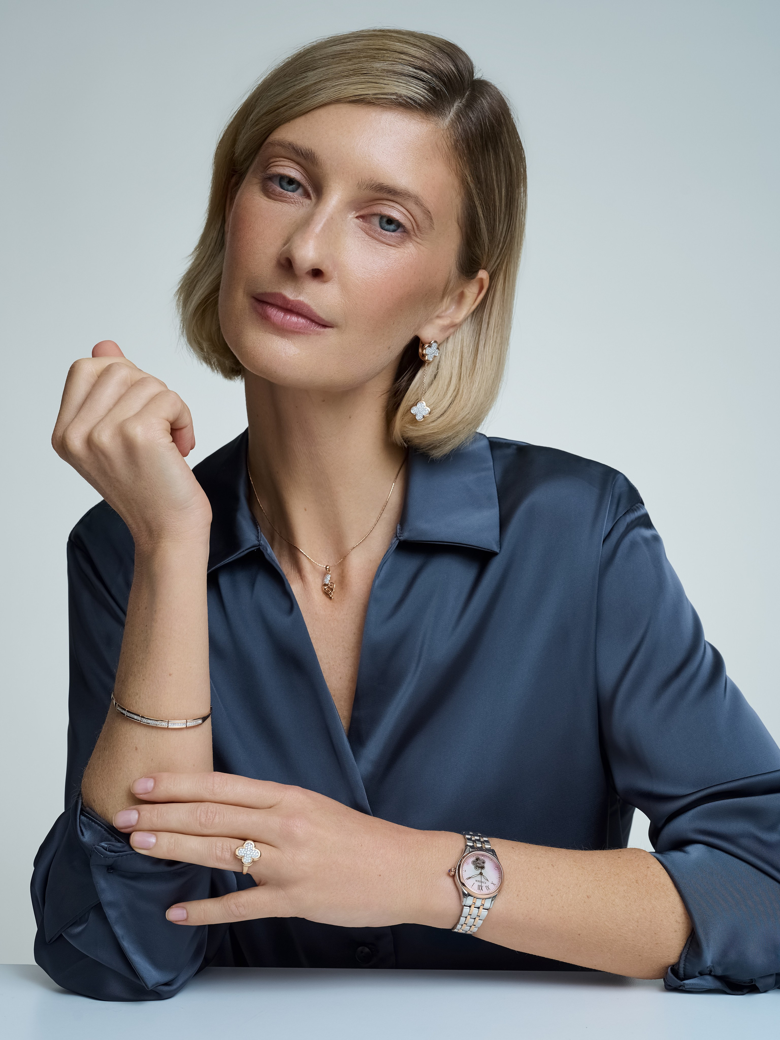 Каталог для бренда AllTime. Фотограф для брендов в Москве Ксения Чупрунова