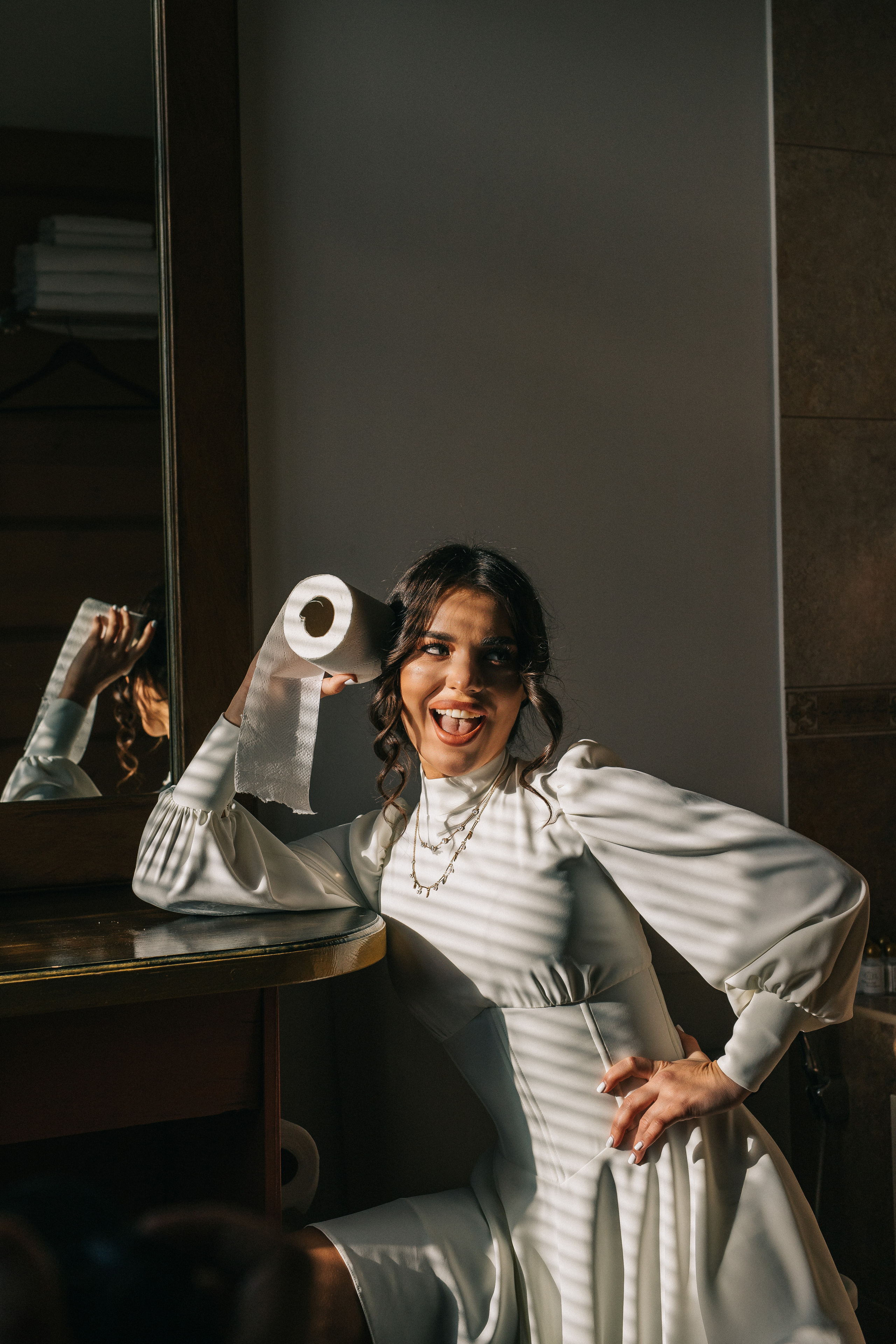 Сборы Жени и Лизы в отеле SUNRISE. Свадебный фотограф Виктория Чуйко Магнитогорск. Визуал для бизнеса