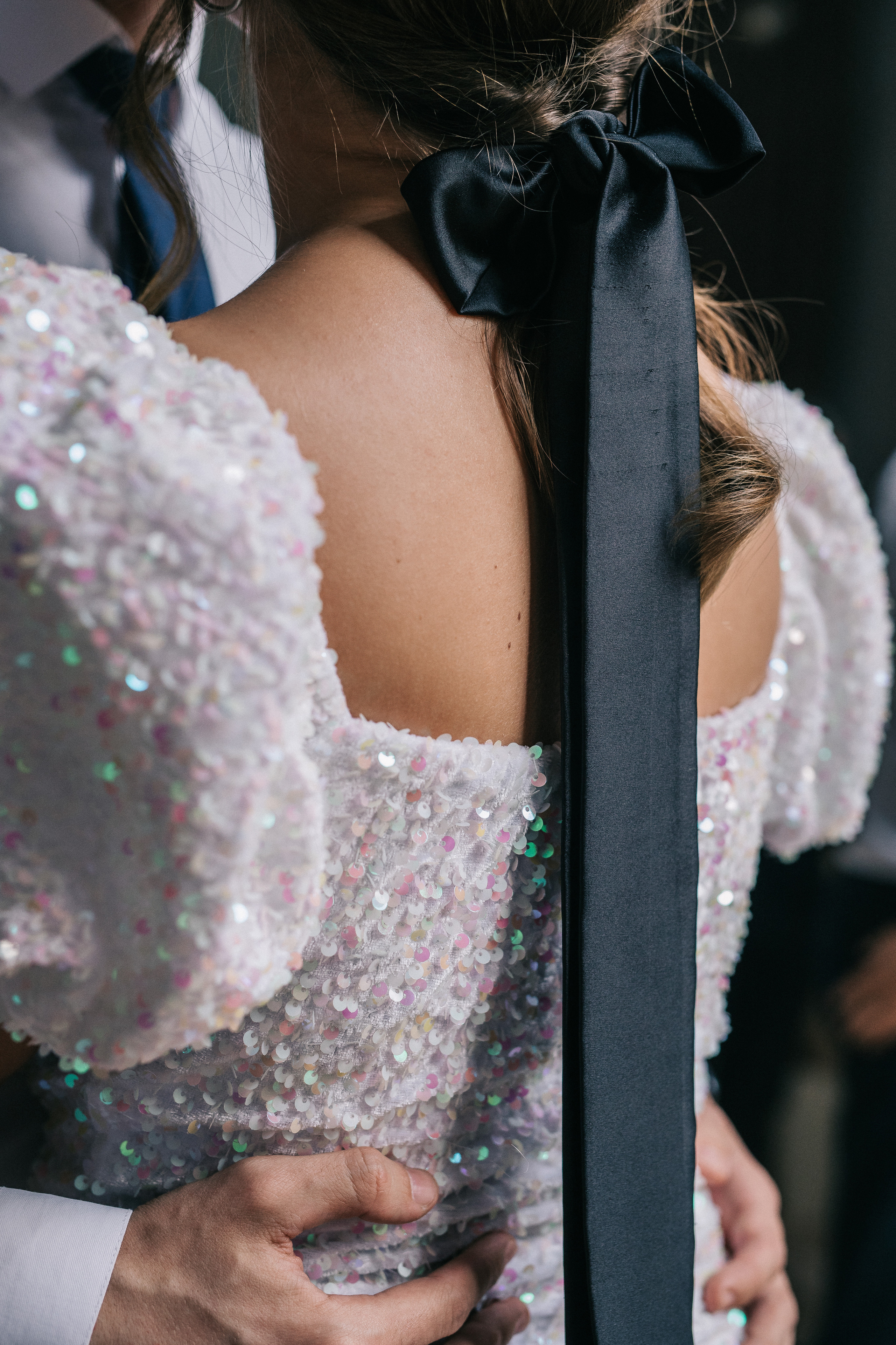 Утро жениха Артема. Свадебный фотограф Виктория Чуйко Магнитогорск. Визуал для бизнеса