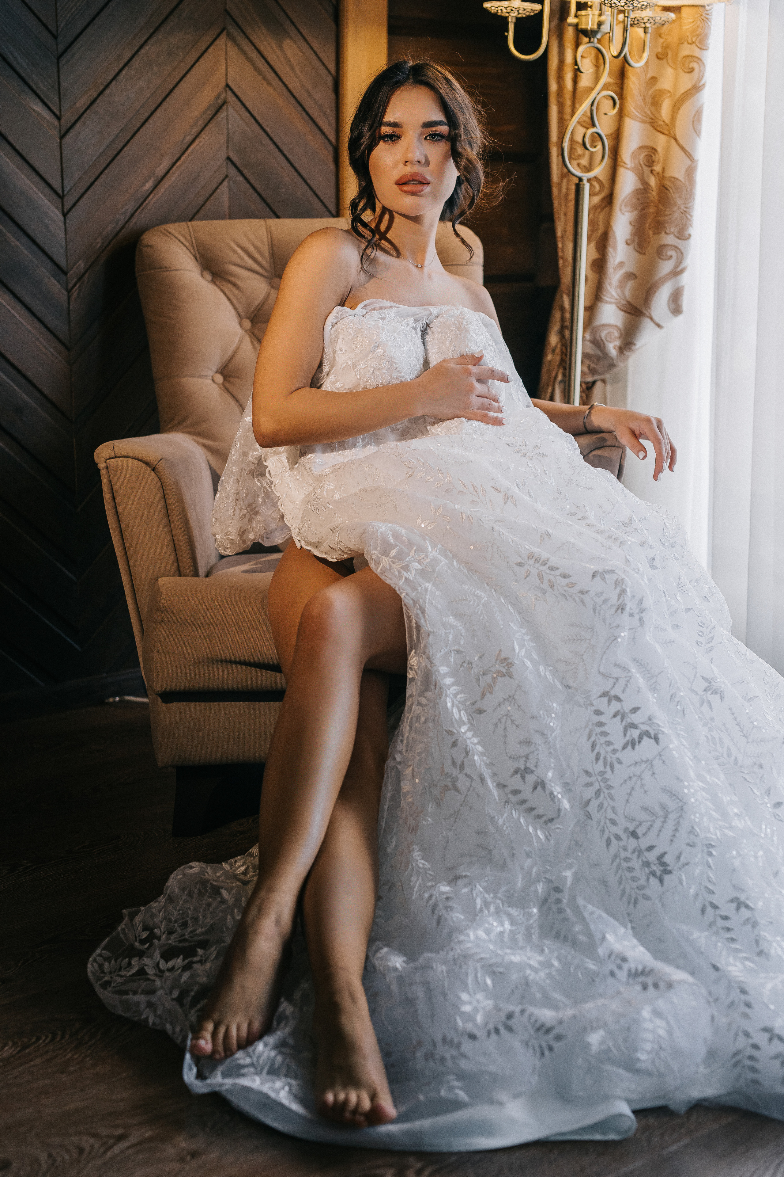 Сборы Жени и Лизы в отеле SUNRISE. Свадебный фотограф Виктория Чуйко Магнитогорск. Визуал для бизнеса