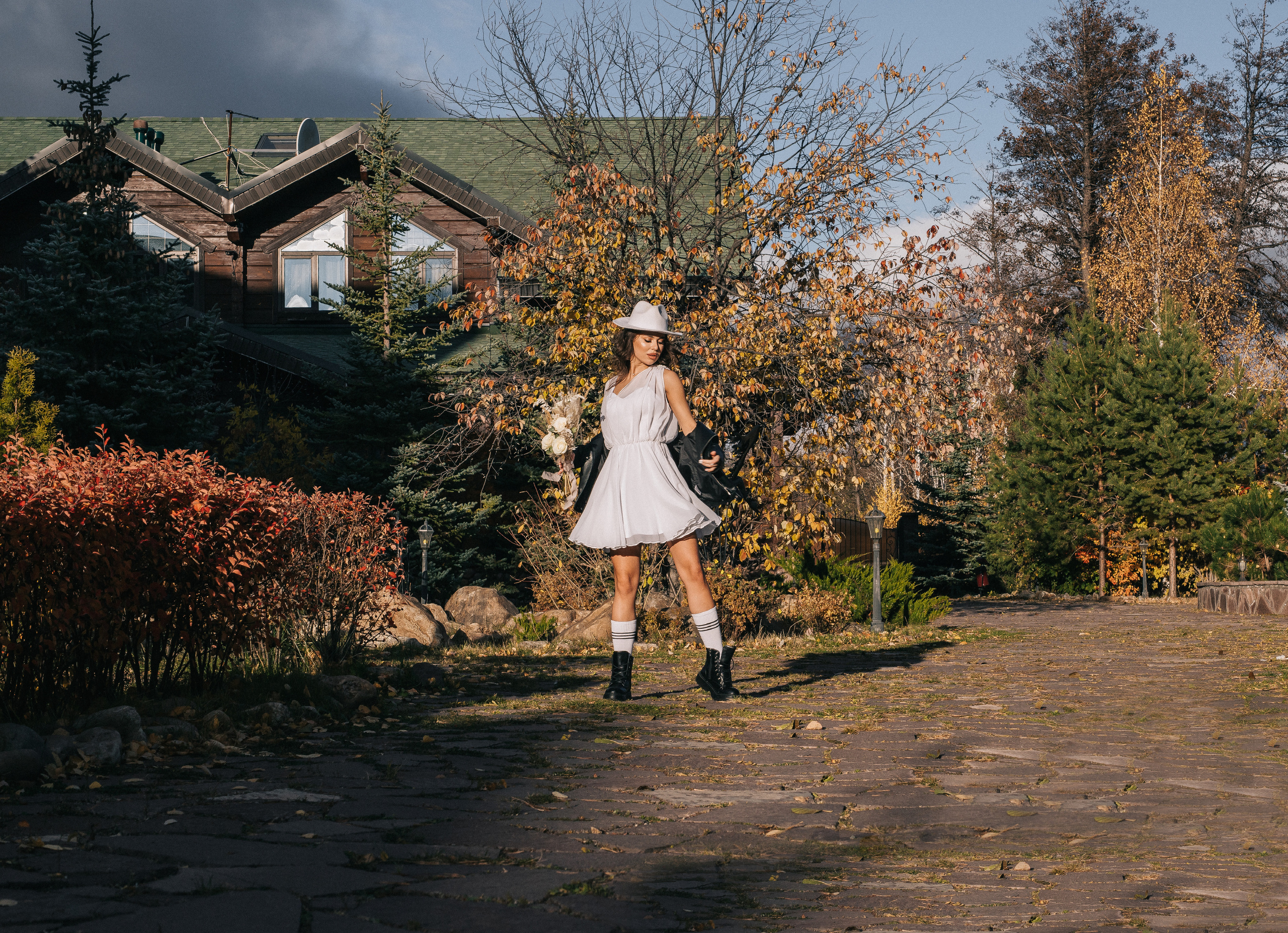 Сборы Жени и Лизы в отеле SUNRISE. Свадебный фотограф Виктория Чуйко Магнитогорск. Визуал для бизнеса