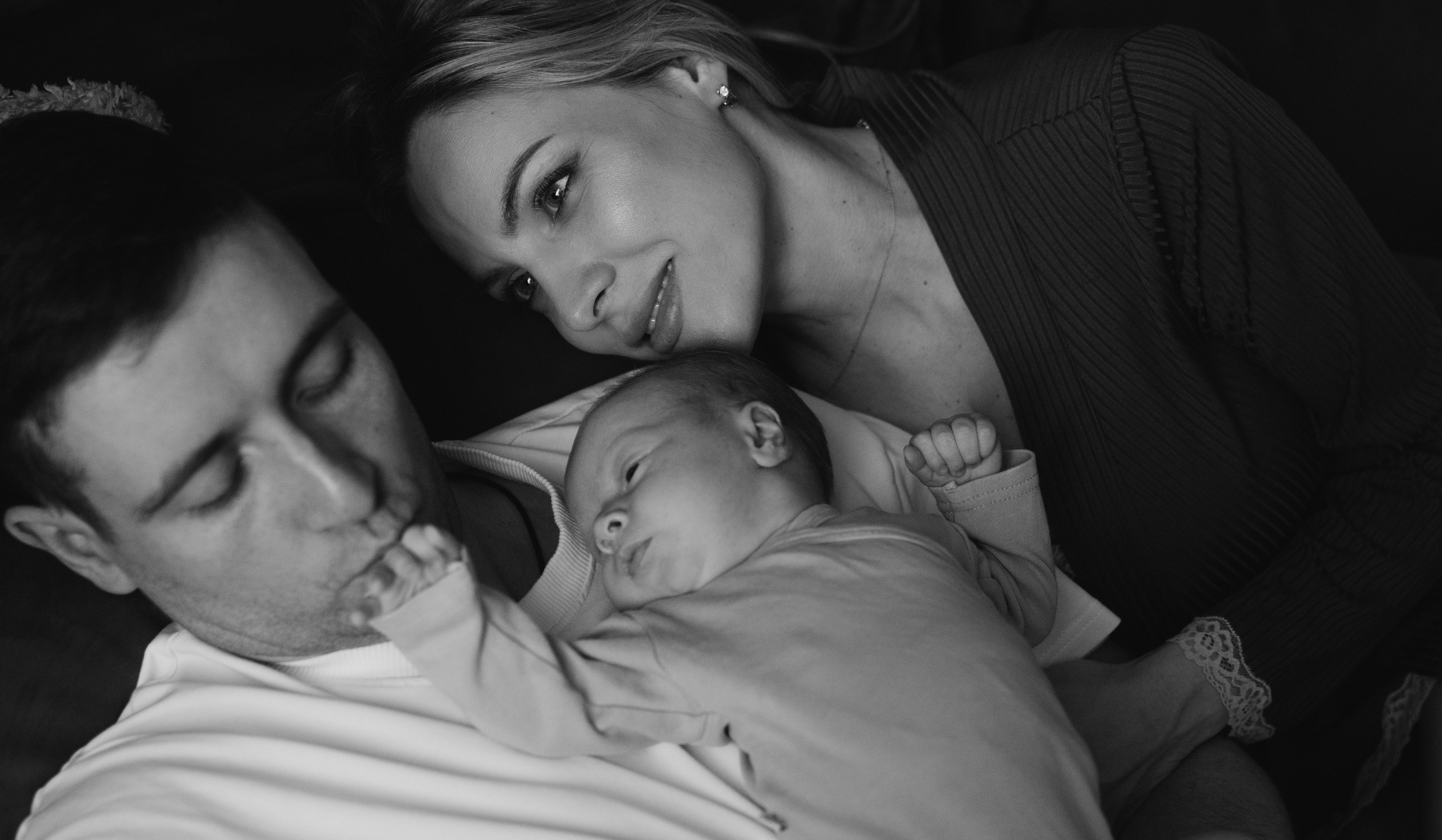 Домашняя фотосессия новорожденного. Семейный, ньюборн фотограф, фотограф на роды в Москве, Виктория Тюльдюкова