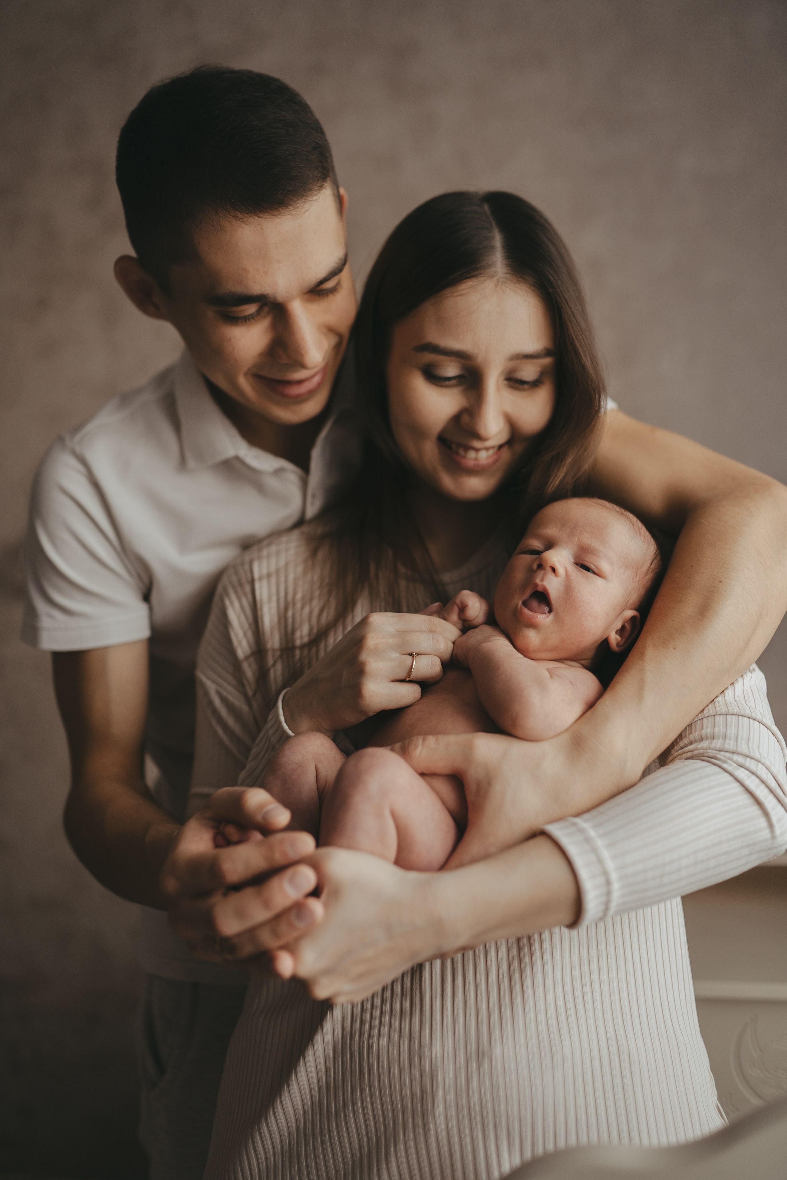 Наташа, Сергей и малыш Александр. Семейный и контент фотограф в Москве и Троицке Горелова Лизавета