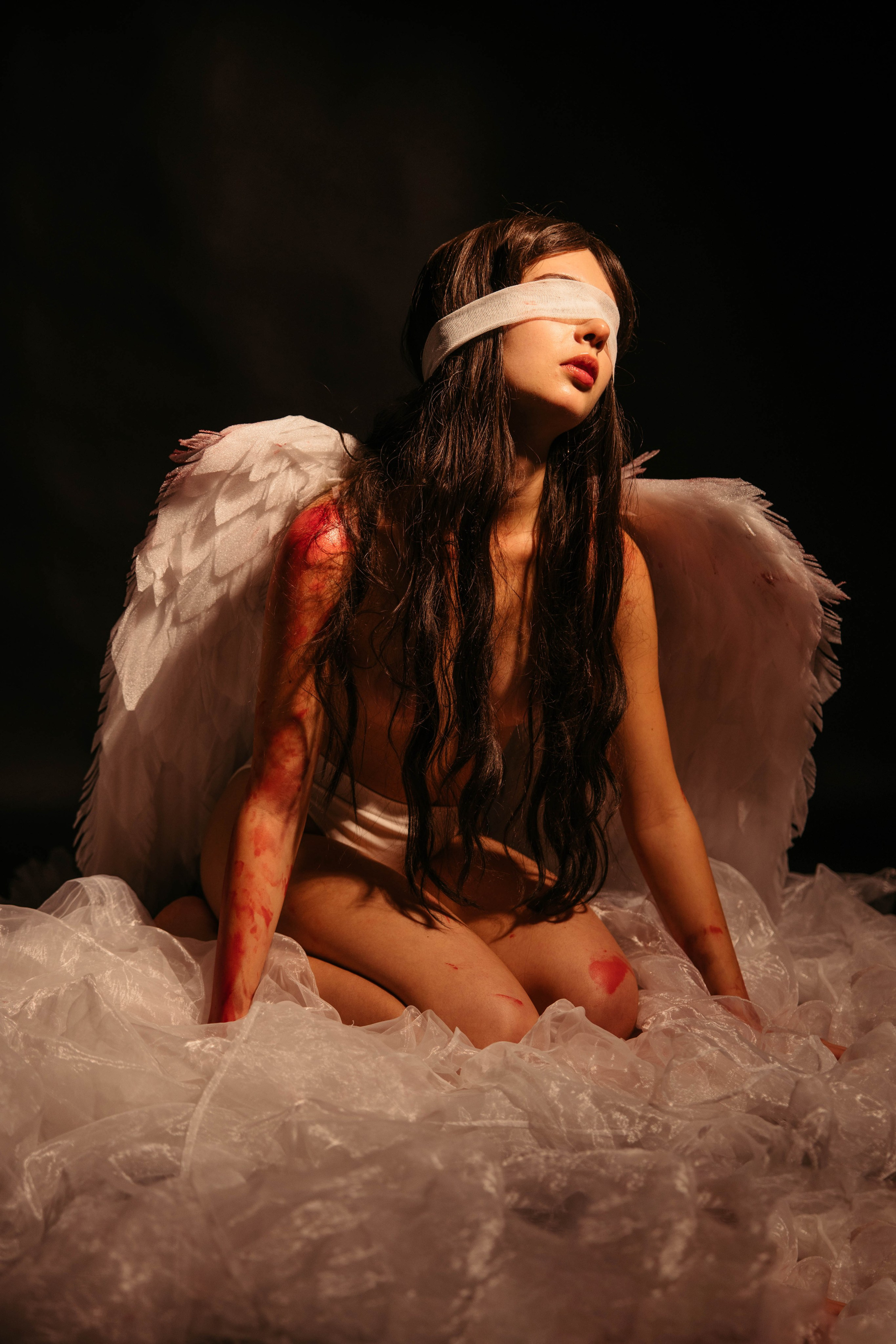 Падение ангела. Питерский фотограф