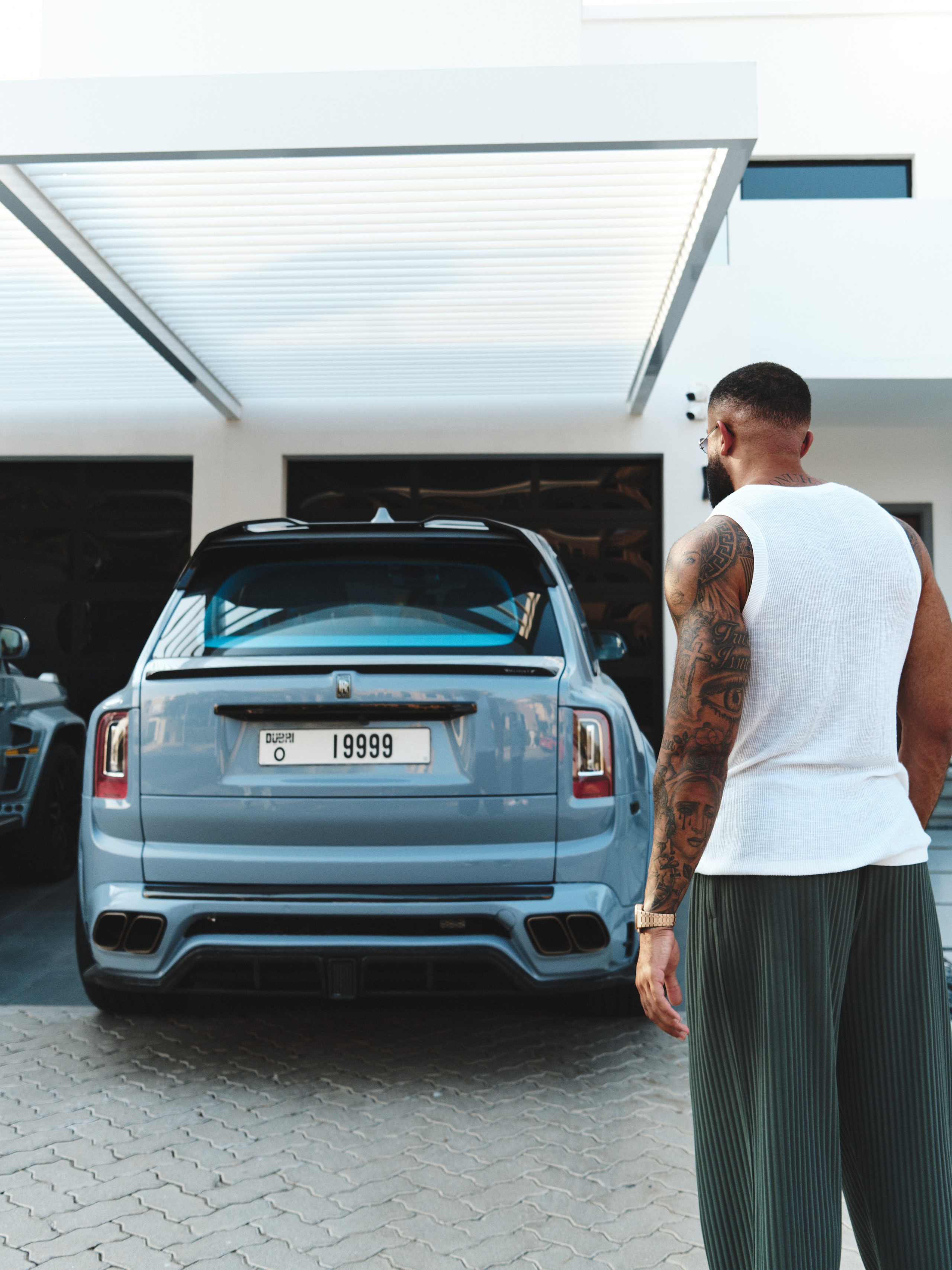 Samuel Onuha & Ruben Onuha. NOIZOMAX Художественный фотограф в Дубай