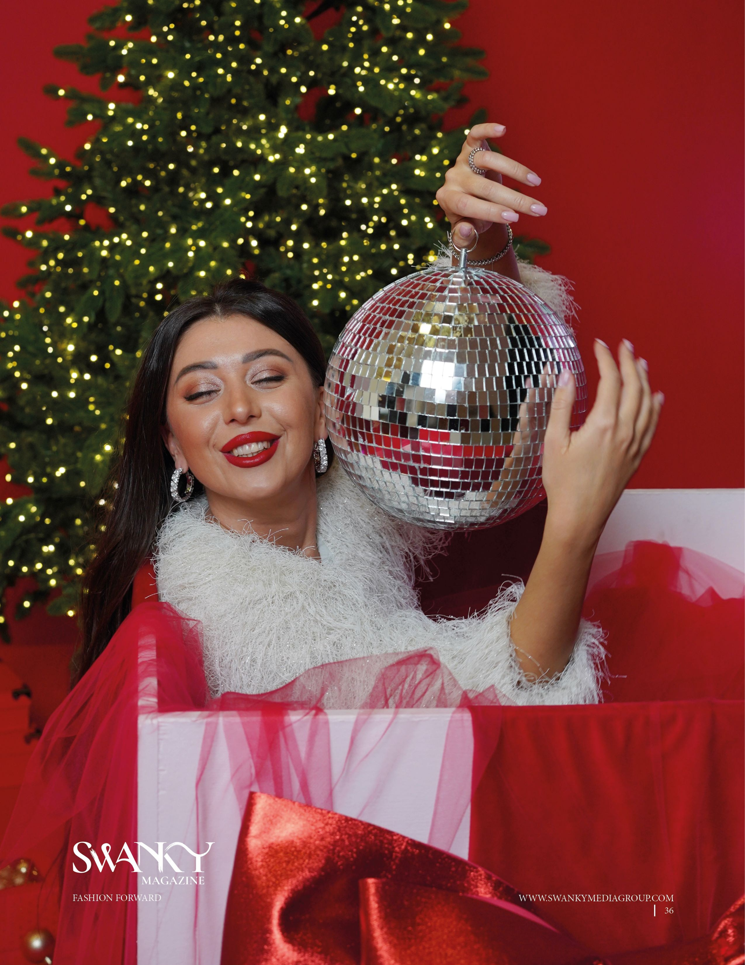 Мои работы опубликованные в зарубежных журналах, элитных и модных. Студийный и портретный фотограф в САНКТ-ПЕТЕРБУРГЕИрина Махаон