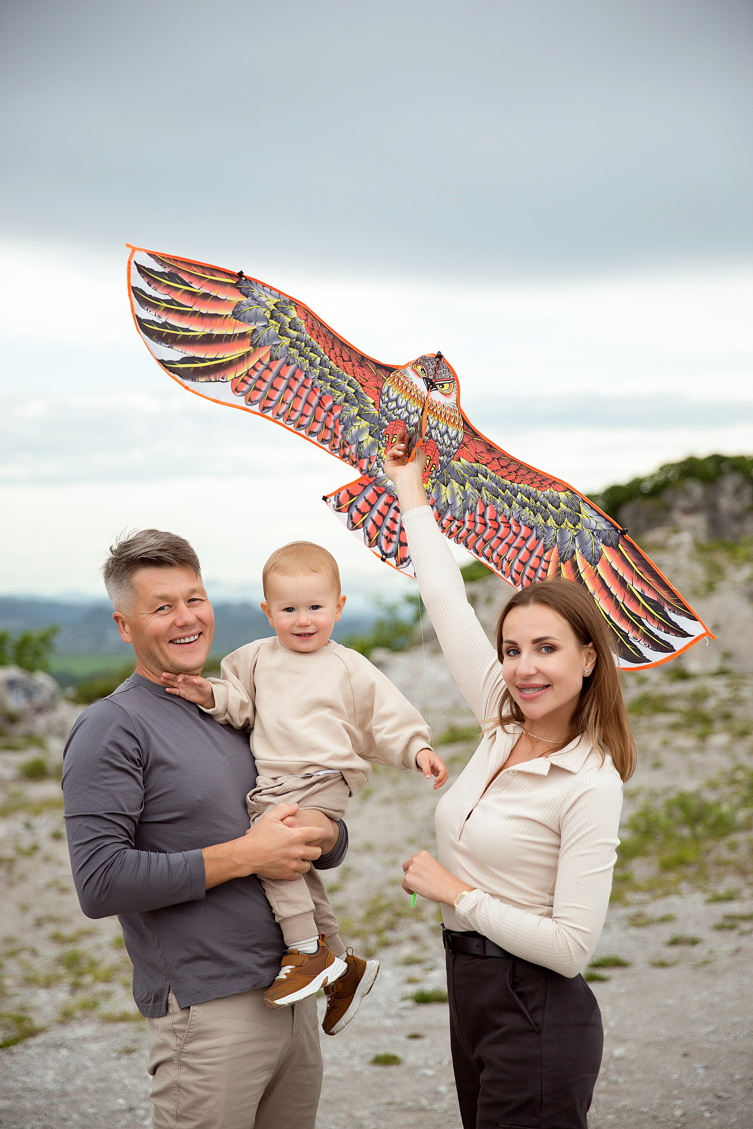 Прогулка с воздушным змеем. Людмила Далидович топовый семейный фотограф Находка/Владивосток