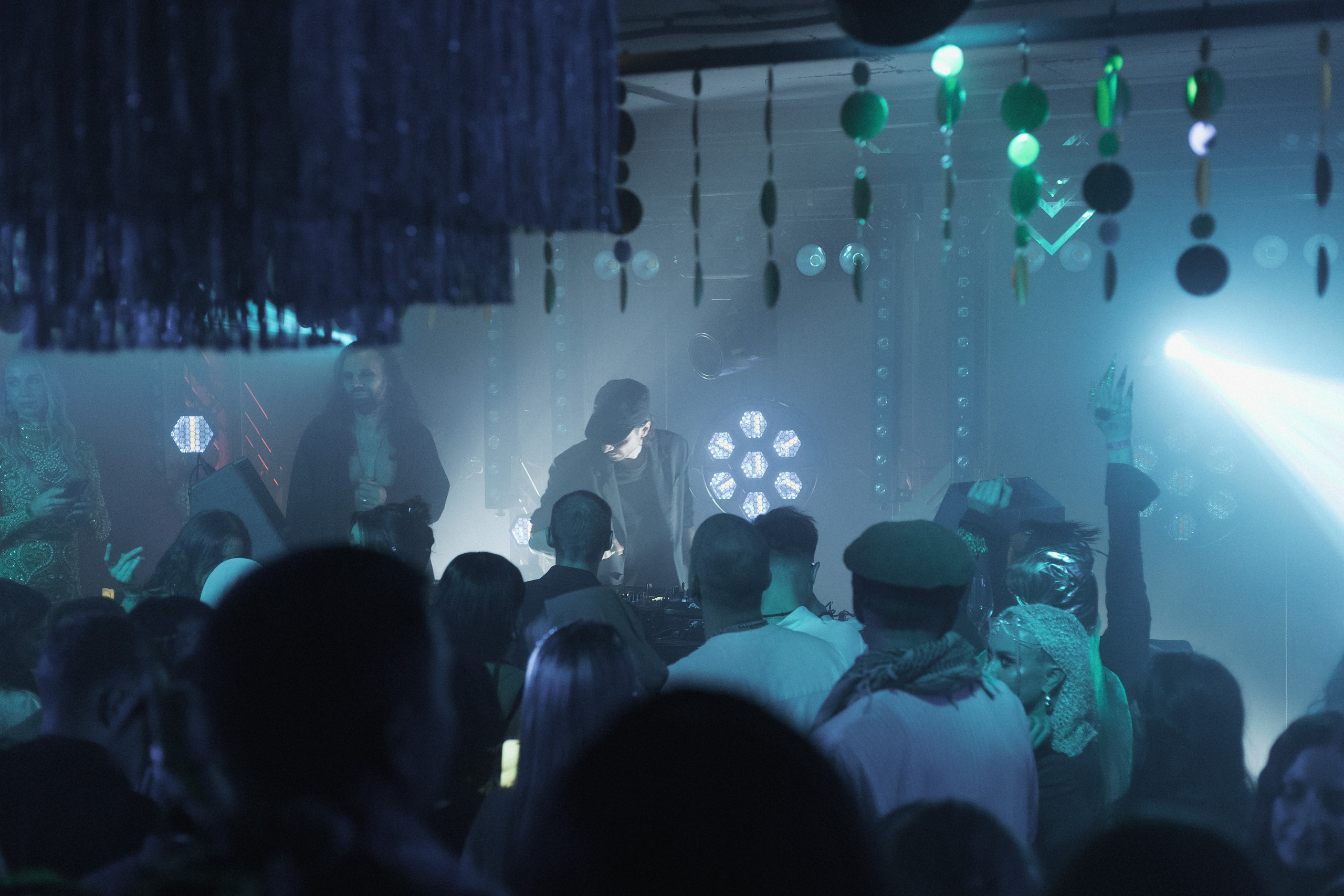 ILLEGAL FRIENDS — MIRAGE [PART II]. СВОИ. ФОТООТЧЕТЫ-СОБЫТИЯ-МЕСТА