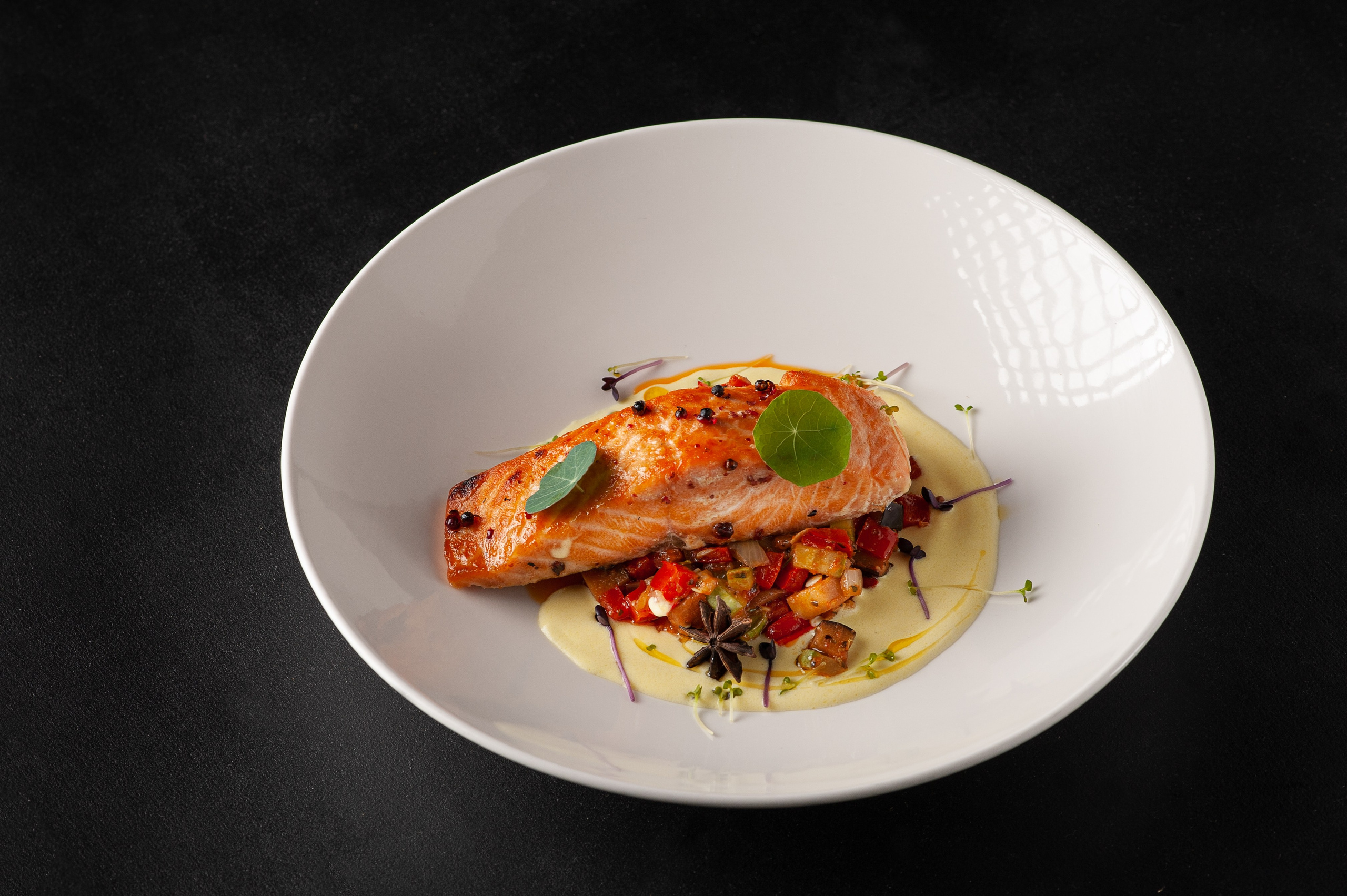 Фуд-фотограф в Самаре — съёмка блюд и напитков для меню ресторанов Профессиональная фуд-съёмка в Самаре — фотограф еды для кафе и гастробаров Съёмка еды для меню и соцсетей — food photographer Samara Фотограф еды в Самаре — предметная съёмка блюд для ресторанов и брендов Фуд-фотосессия в студии Самары — стильная съёмка блюд