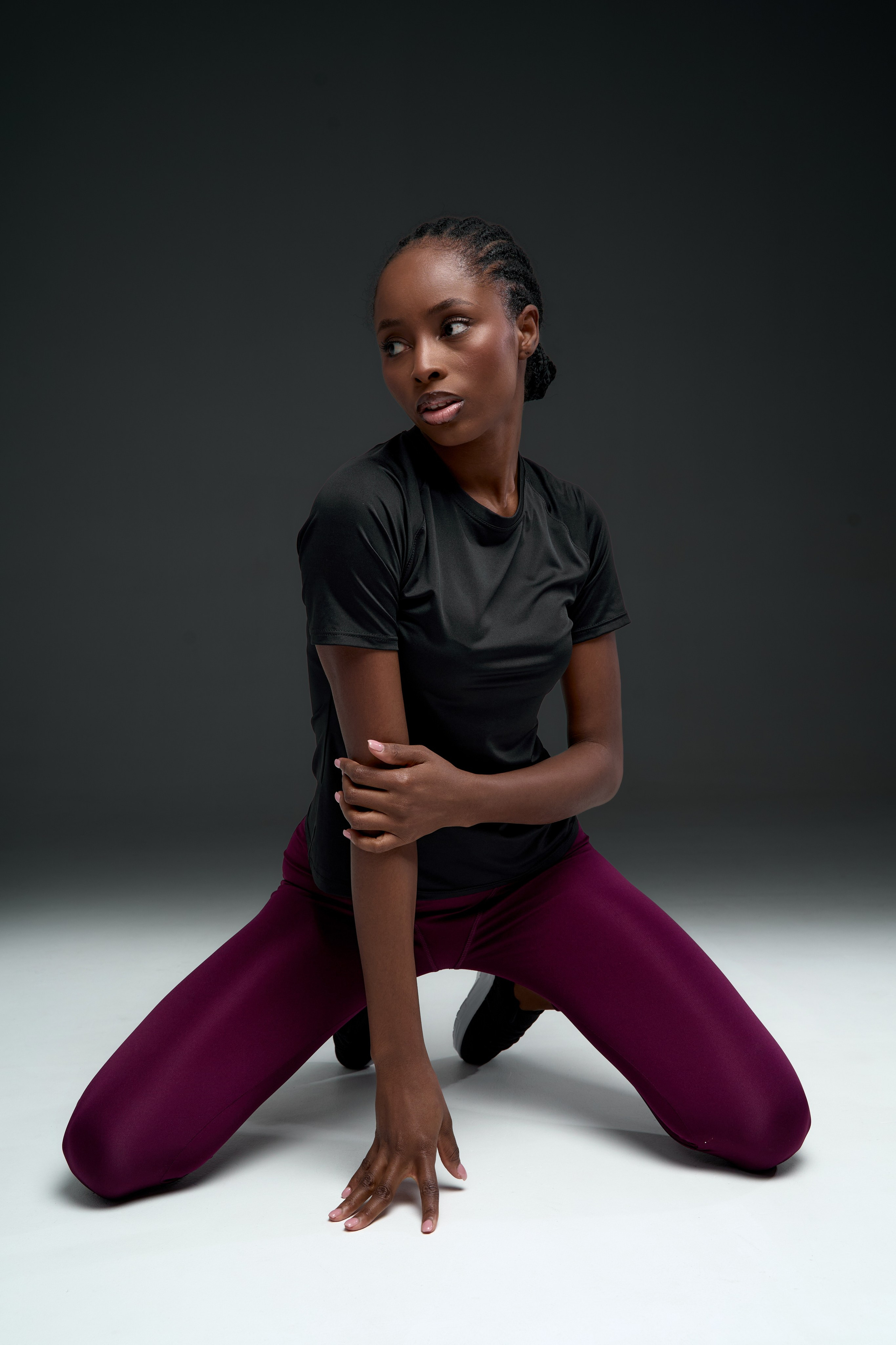 Спортивные футболки. Фотограф для маркетплейсов в Москве