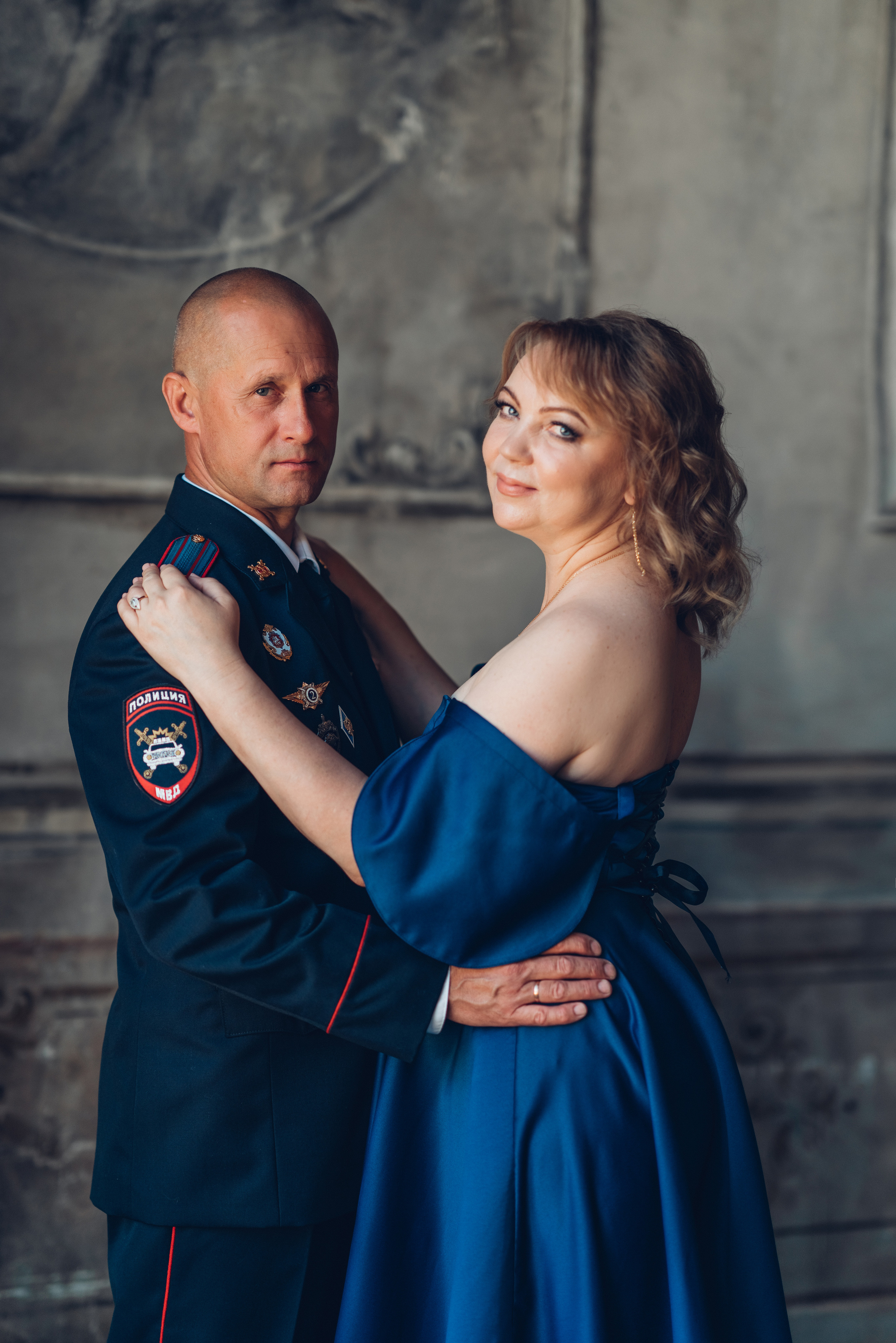 Светлана и рыцари круглого стола. Профессиональный детский и семейный фотограф в Москве Диля Грошева