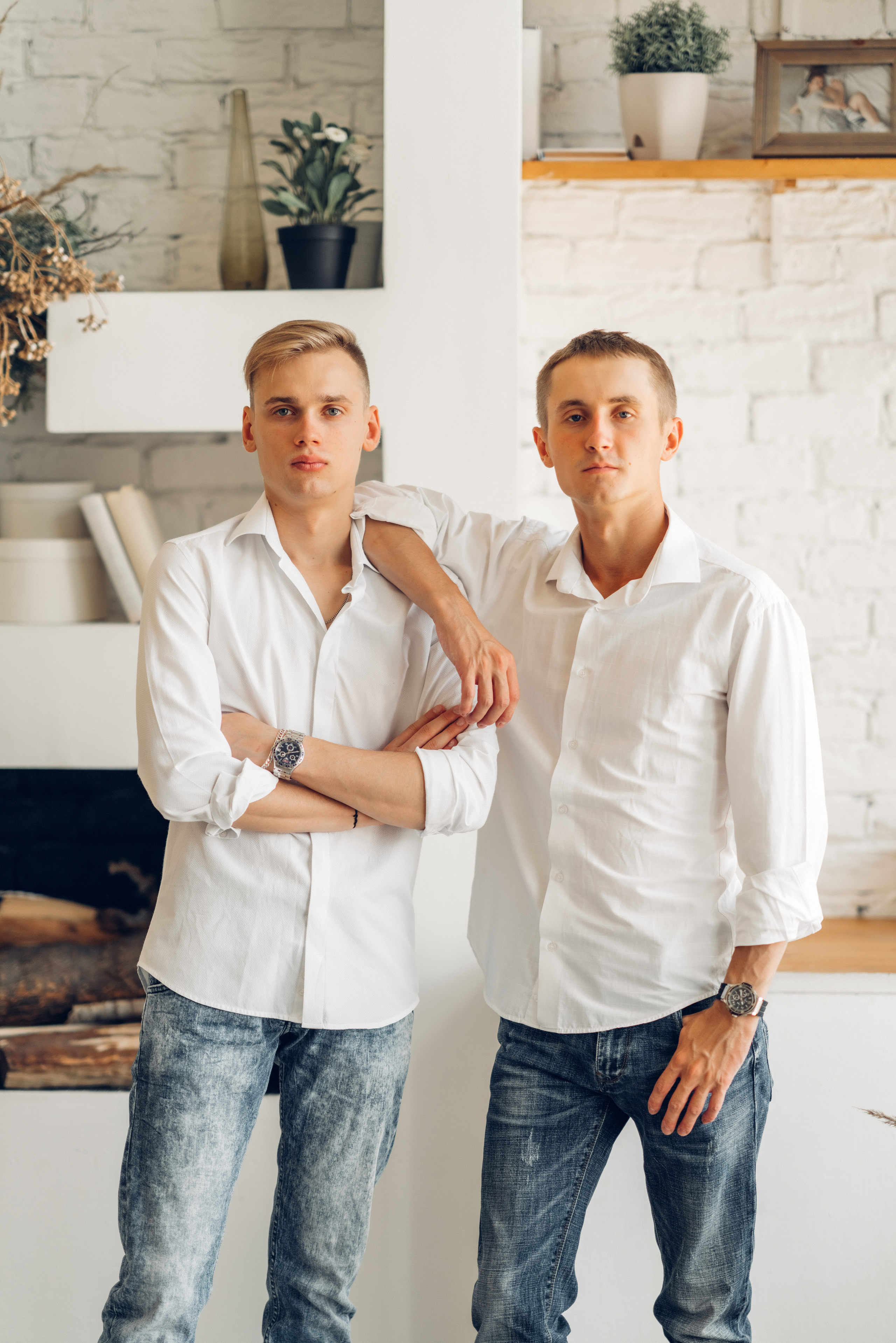 Светлана и рыцари круглого стола. Профессиональный детский и семейный фотограф в Москве Диля Грошева