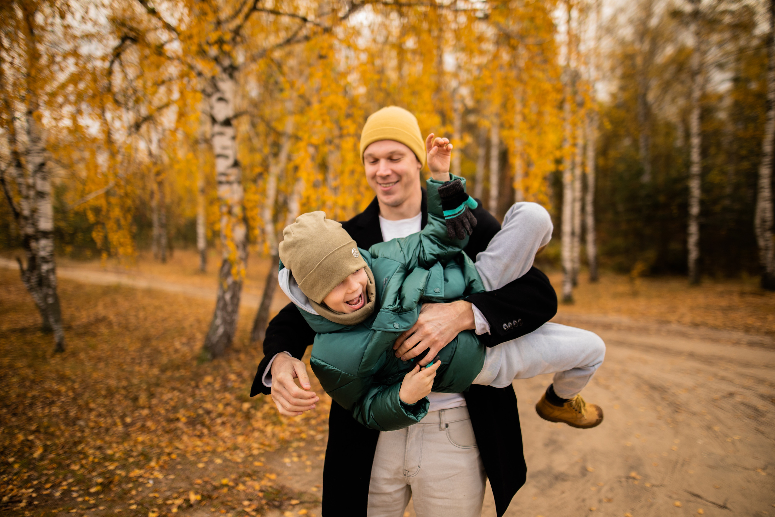 Крещение в Храме в честь Тихвинской иконы Божией Матери. Фотограф на крещение и венчание в Нижнем Новгороде.Свадебный Фотограф