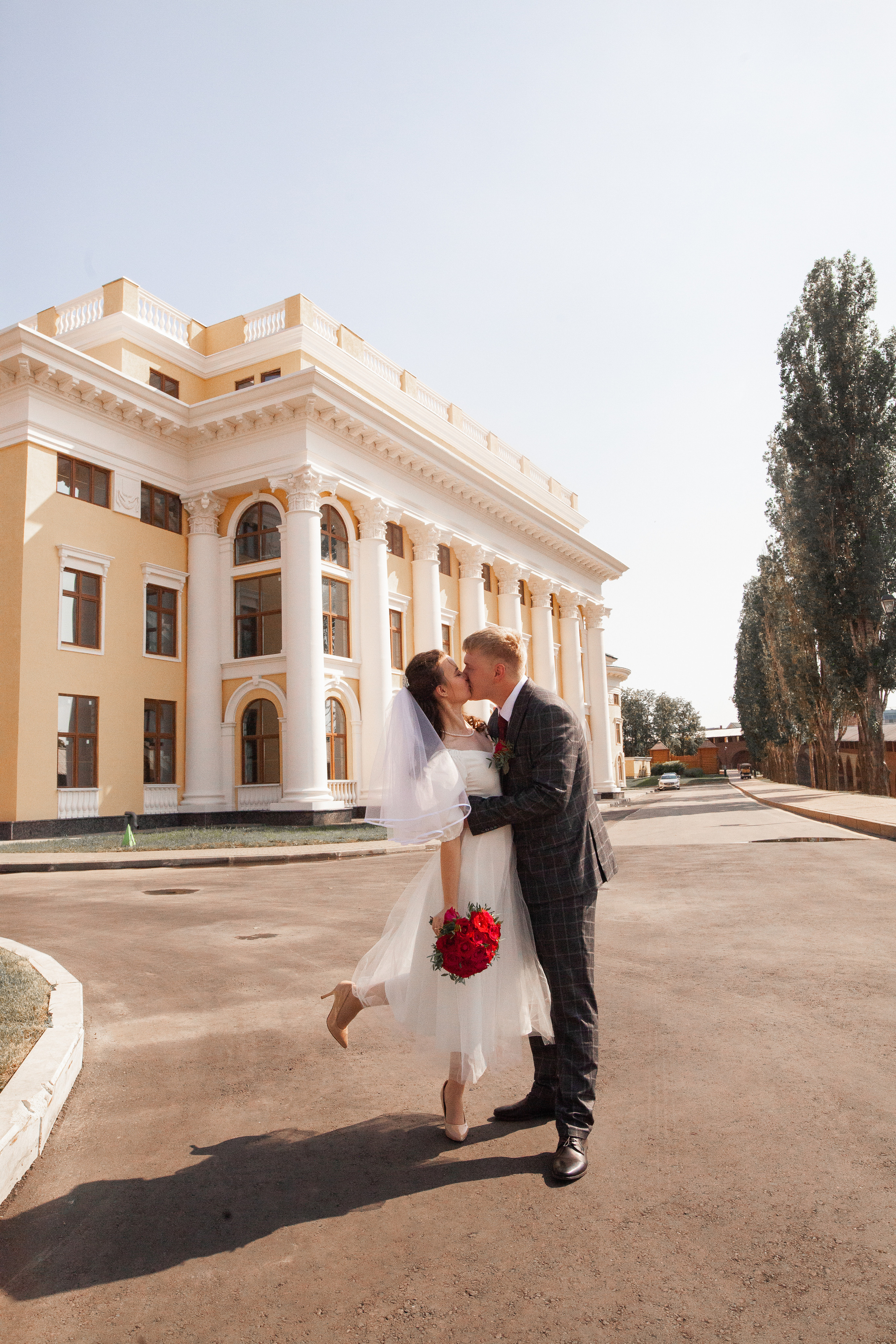 Свадебная фотосессия Нижний Новгород. Фотограф на крещение и венчание в Нижнем Новгороде.Свадебный Фотограф