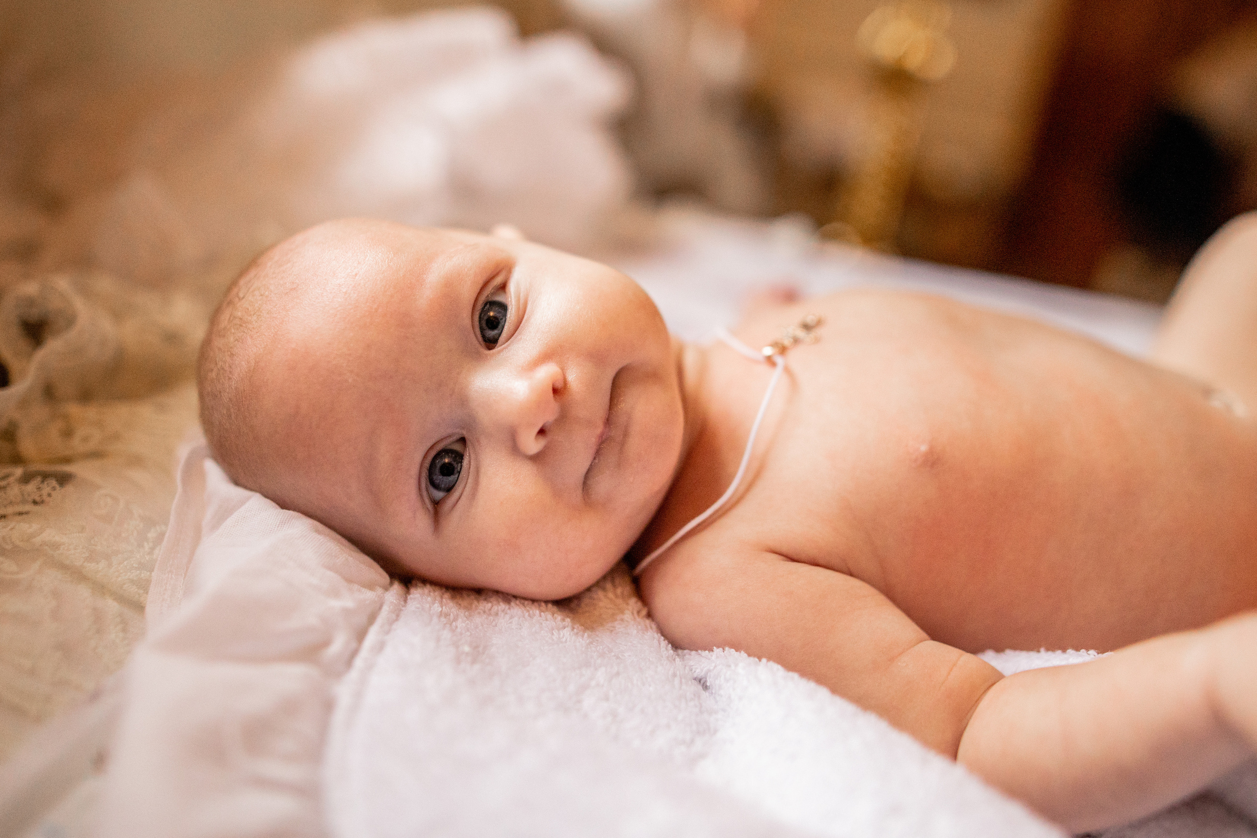Крещение в Храме в честь Тихвинской иконы Божией Матери. Фотограф на крещение и венчание в Нижнем Новгороде.Свадебный Фотограф