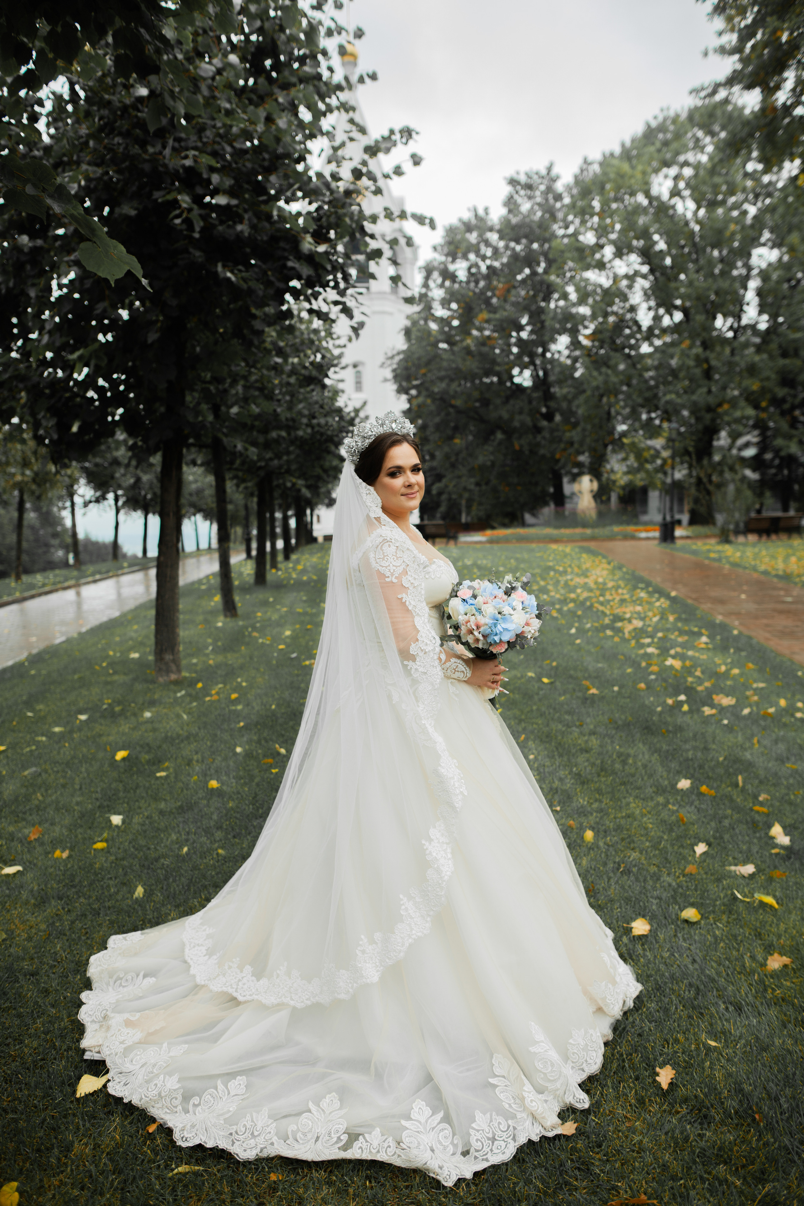 Свадебная фотосессия Нижний Новгород. Фотограф на крещение и венчание в Нижнем Новгороде.Свадебный Фотограф