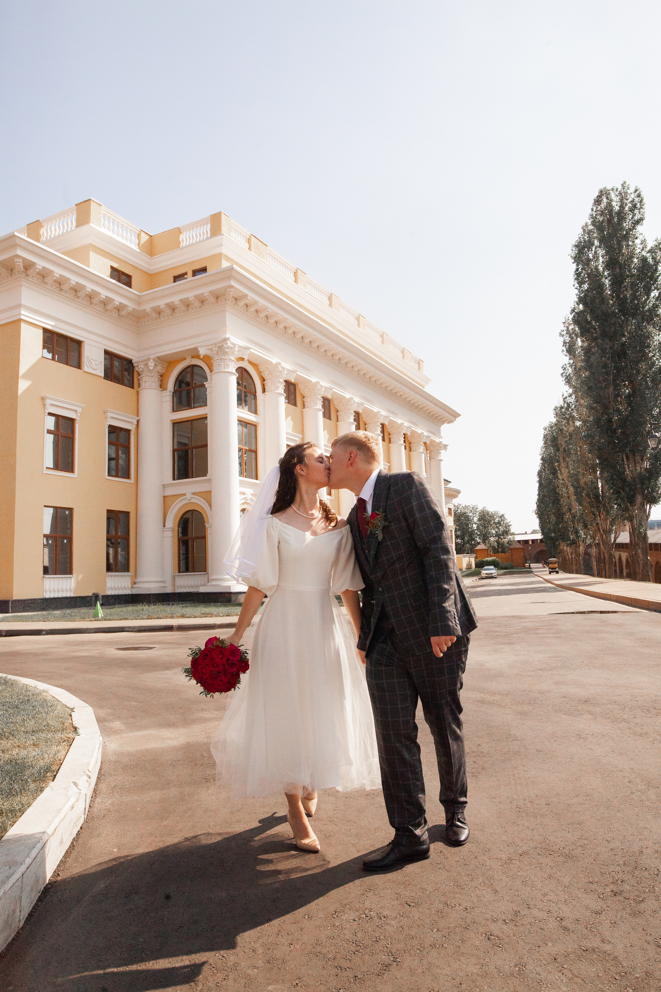 Свадебная фотосессия Нижний Новгород. Фотограф на крещение и венчание в Нижнем Новгороде.Свадебный Фотограф