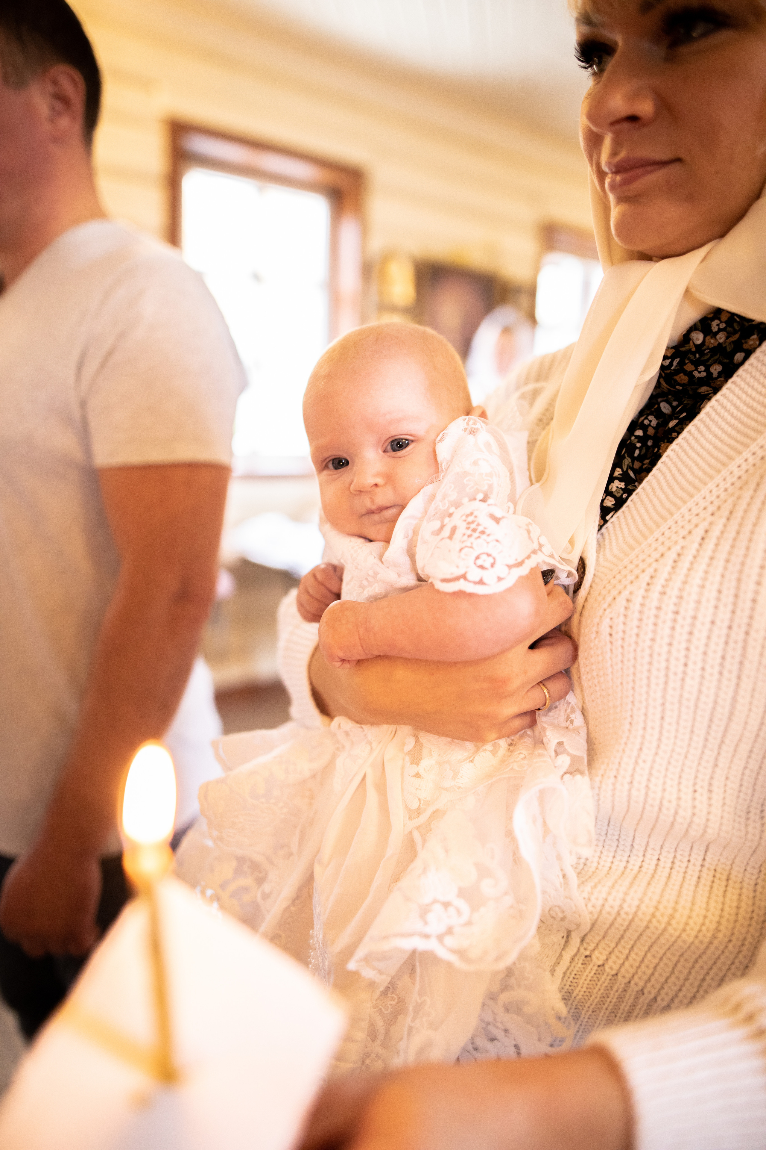 Крещение в Храме в честь Тихвинской иконы Божией Матери. Фотограф на крещение и венчание в Нижнем Новгороде.Свадебный Фотограф