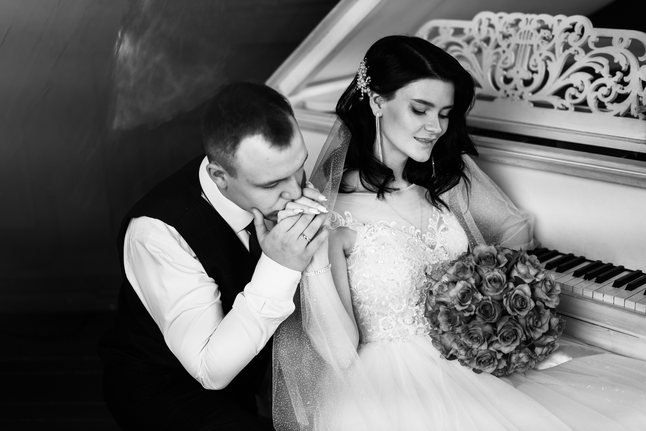 Свадебная фотосессия Нижний Новгород. Черно- Белые фото. Фотограф на крещение и венчание в Нижнем Новгороде.Свадебный Фотограф