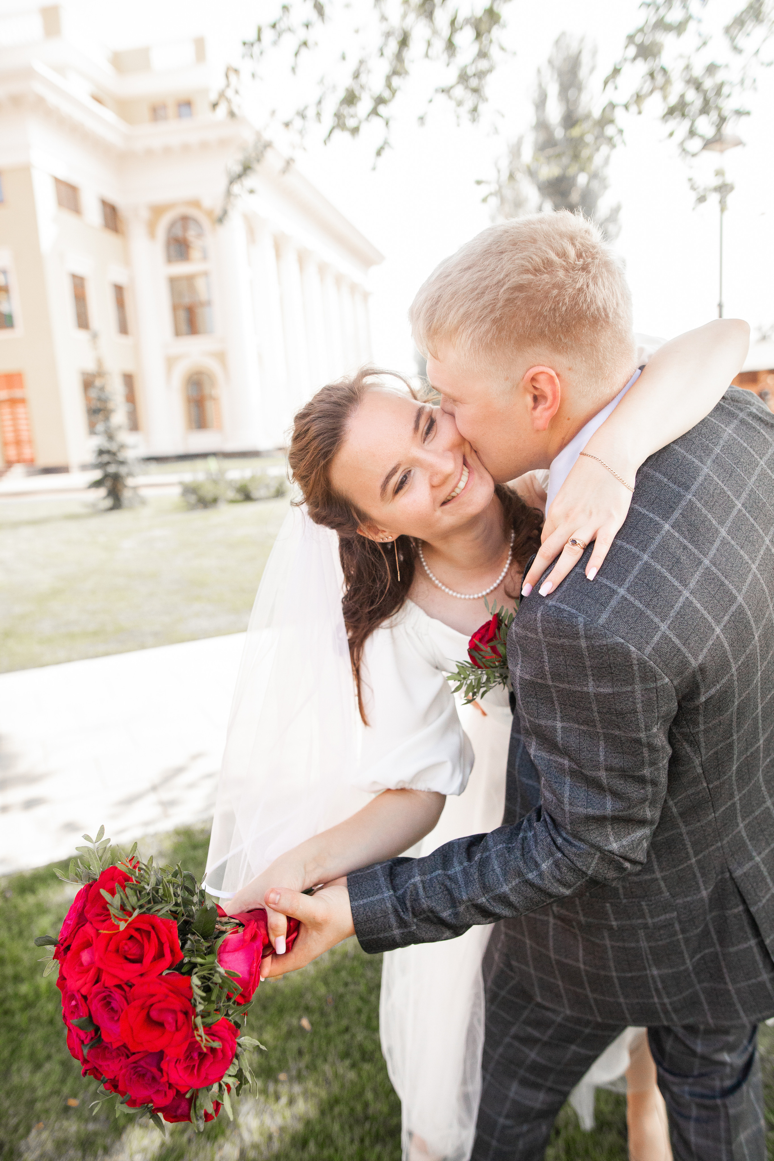 Свадебная фотосессия Нижний Новгород. Фотограф на крещение и венчание в Нижнем Новгороде.Свадебный Фотограф