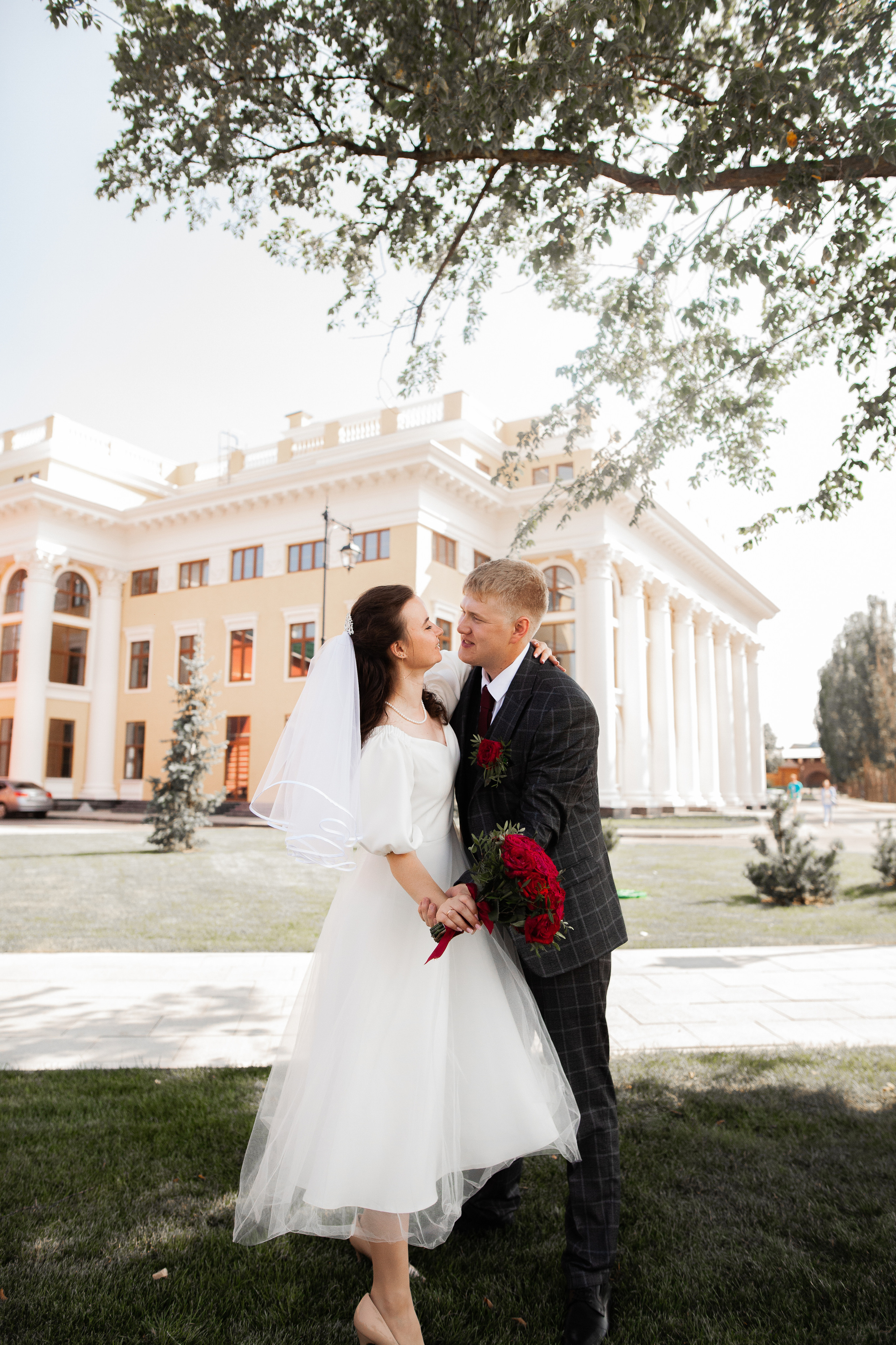 Свадебная фотосессия Нижний Новгород. Фотограф на крещение и венчание в Нижнем Новгороде.Свадебный Фотограф