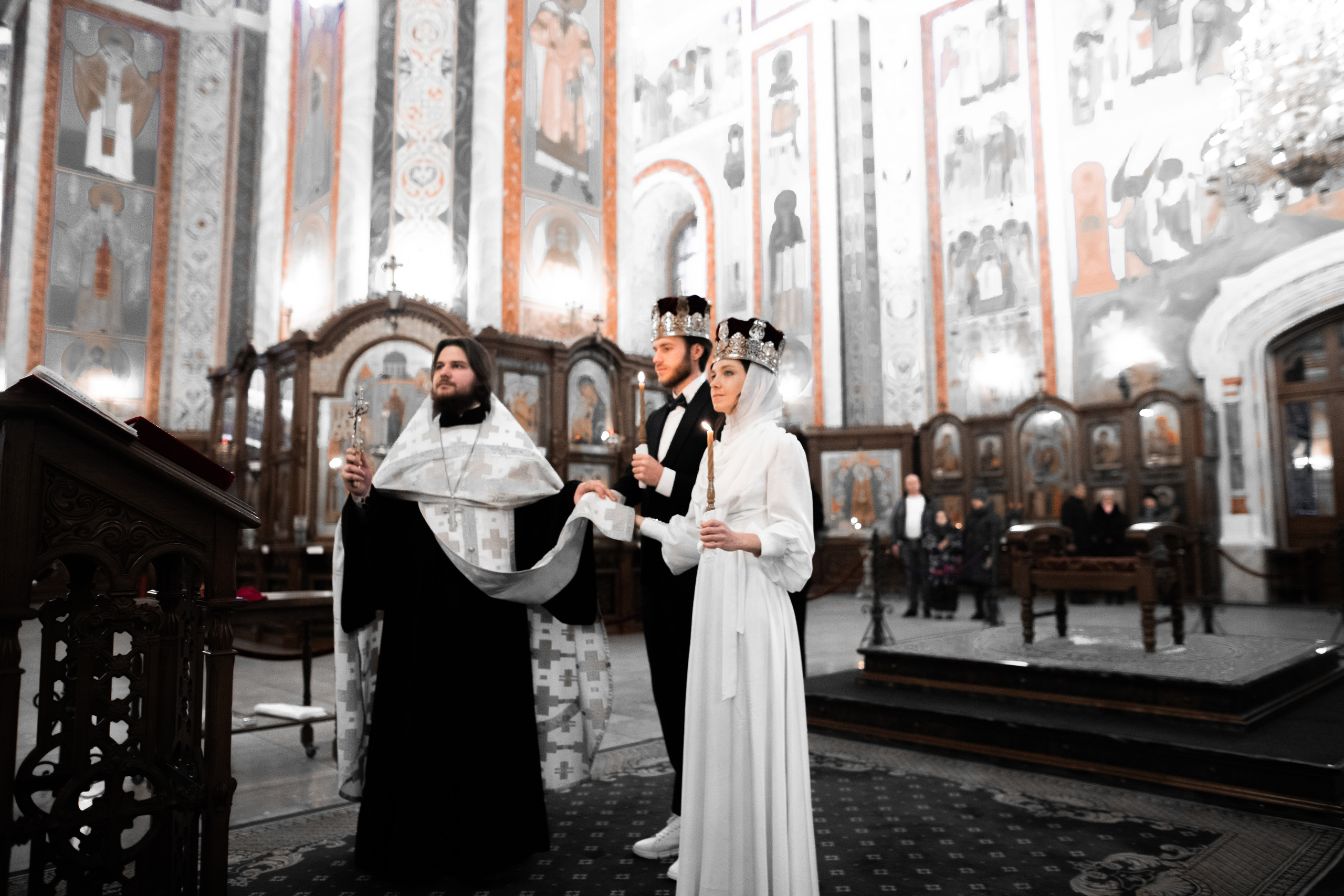Венчание Нижний Новгород Собор Александра Невского. Фотограф на крещение и венчание в Нижнем Новгороде.Свадебный Фотограф
