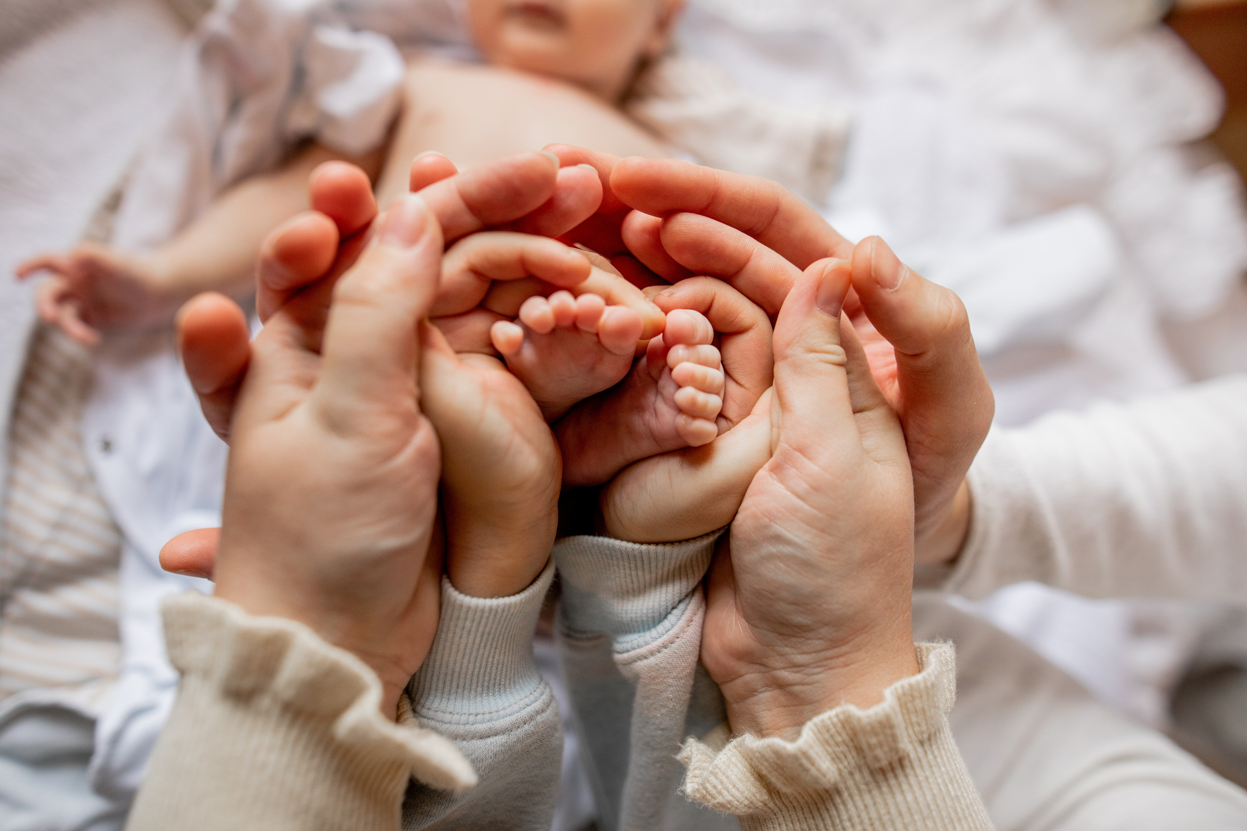 Крещение в Храме в честь Тихвинской иконы Божией Матери. Фотограф на крещение и венчание в Нижнем Новгороде.Свадебный Фотограф