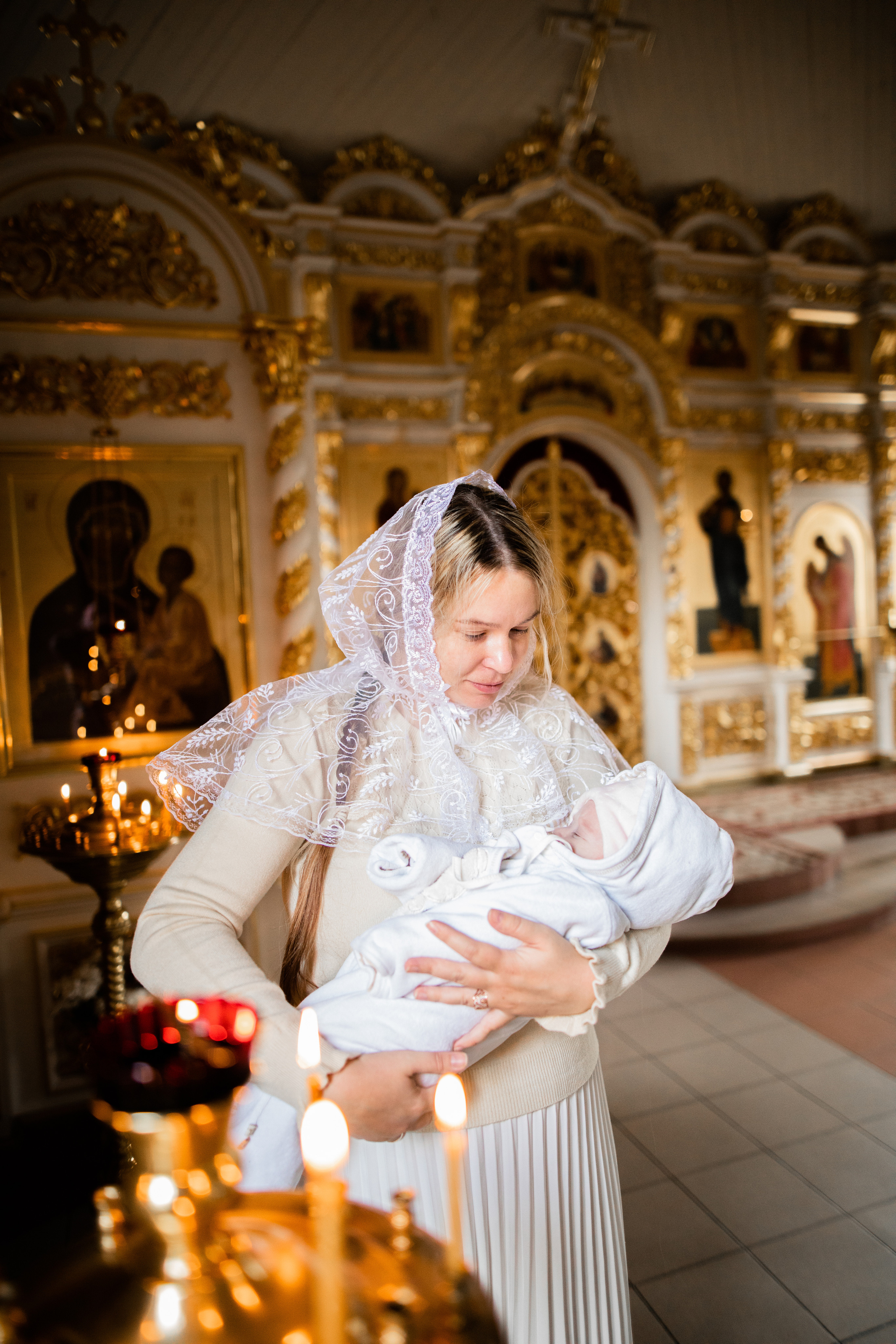 Крещение в Храме в честь Тихвинской иконы Божией Матери. Фотограф на крещение и венчание в Нижнем Новгороде.Свадебный Фотограф