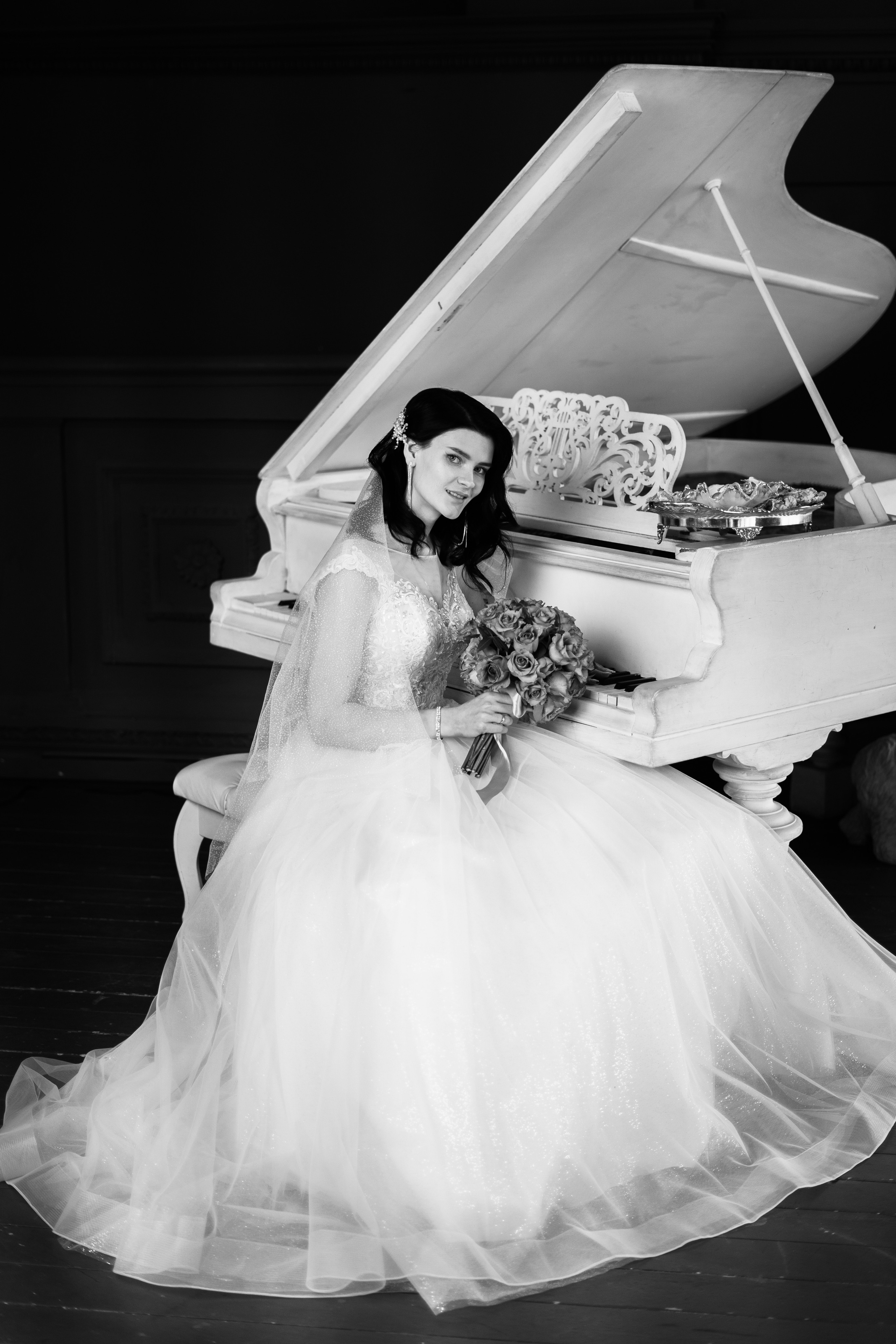 Свадебная фотосессия Нижний Новгород. Черно- Белые фото. Фотограф на крещение и венчание в Нижнем Новгороде.Свадебный Фотограф