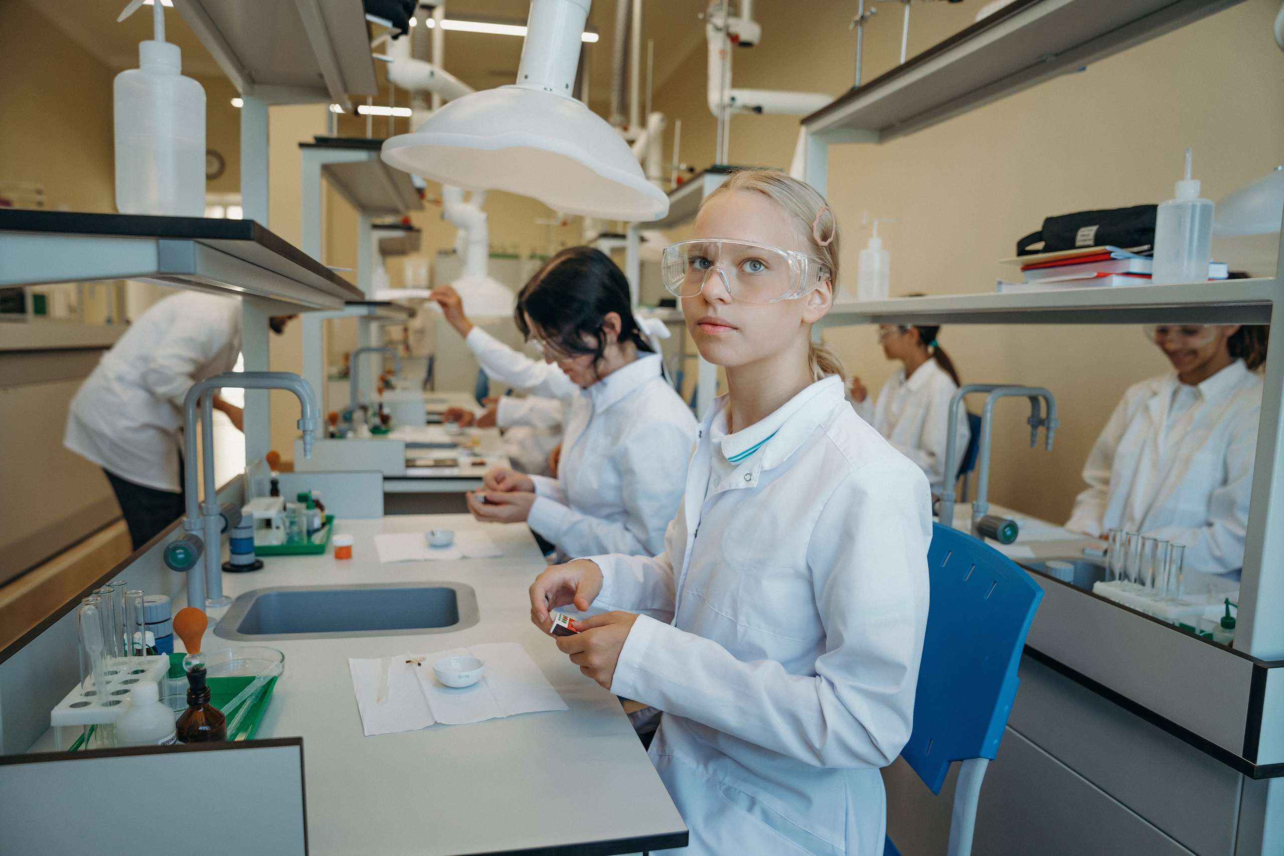 Лицей им. Лобачевского. Контентный и свадебный фотограф в Краснодаре и Сочи Елена Плотникова