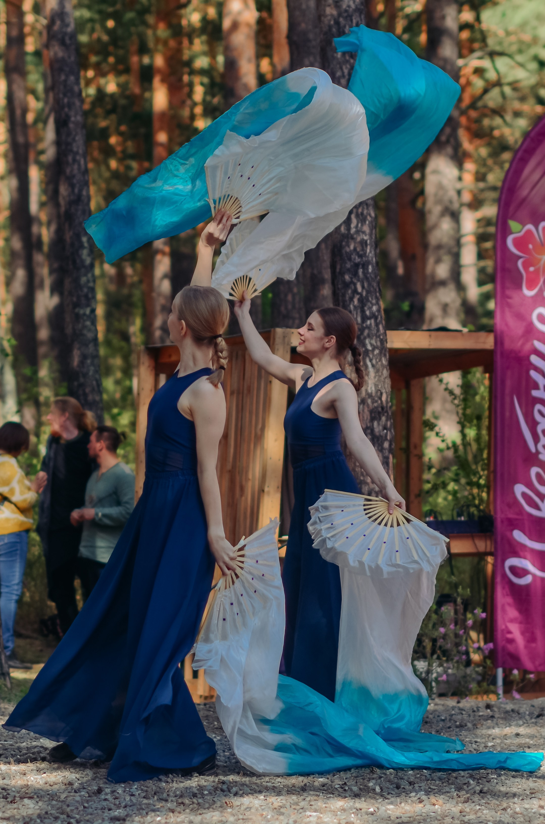 Фестиваль «Цветение Маральника на Алтае 2025». Фоторепортаж. Денисова Аля — фотограф для парных съемок и индивидуальных историй в Барнауле