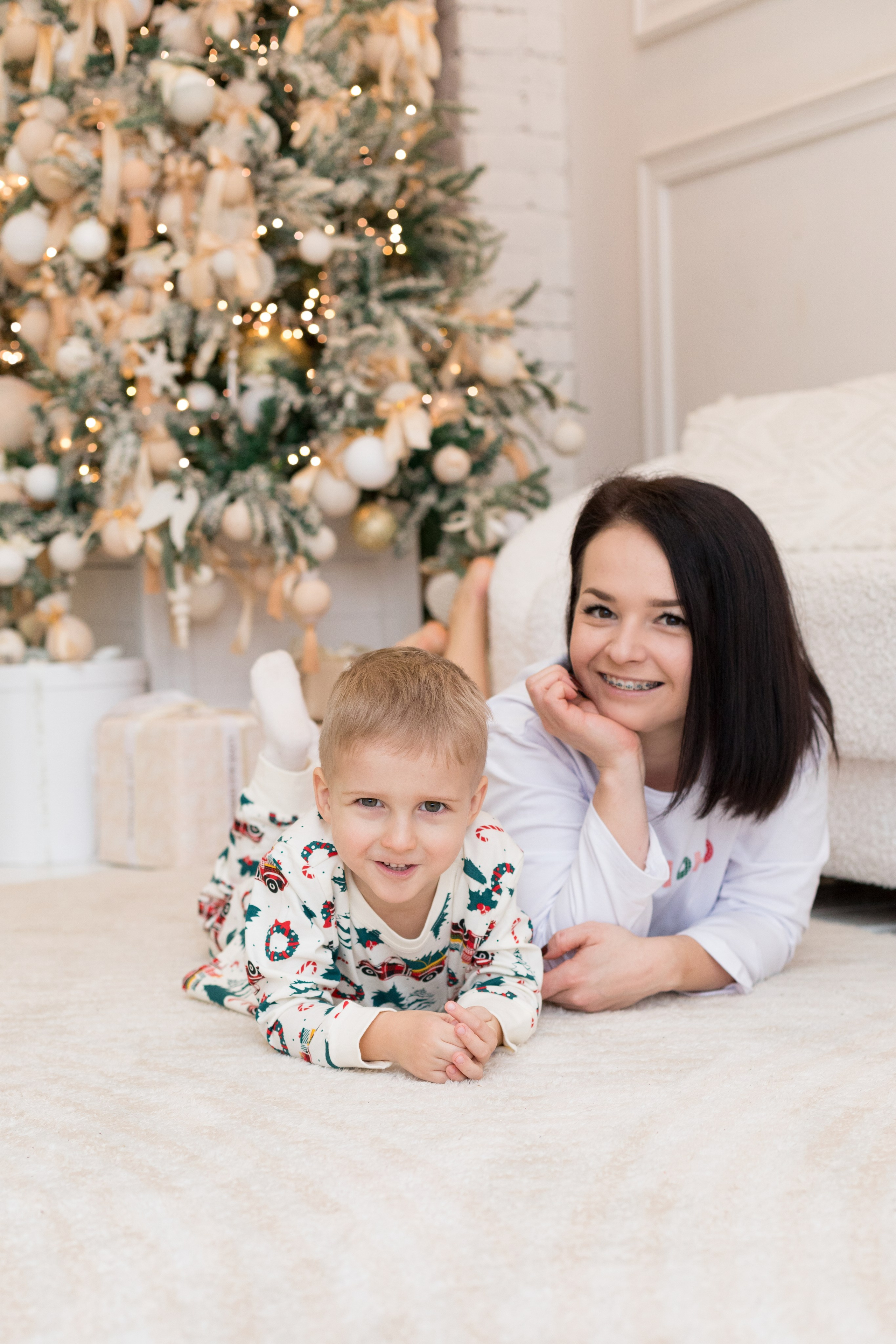 Новогодняя фотосессия Вероники и Феди. Детский и контент фотограф Надя Волкова Санкт-Петербург