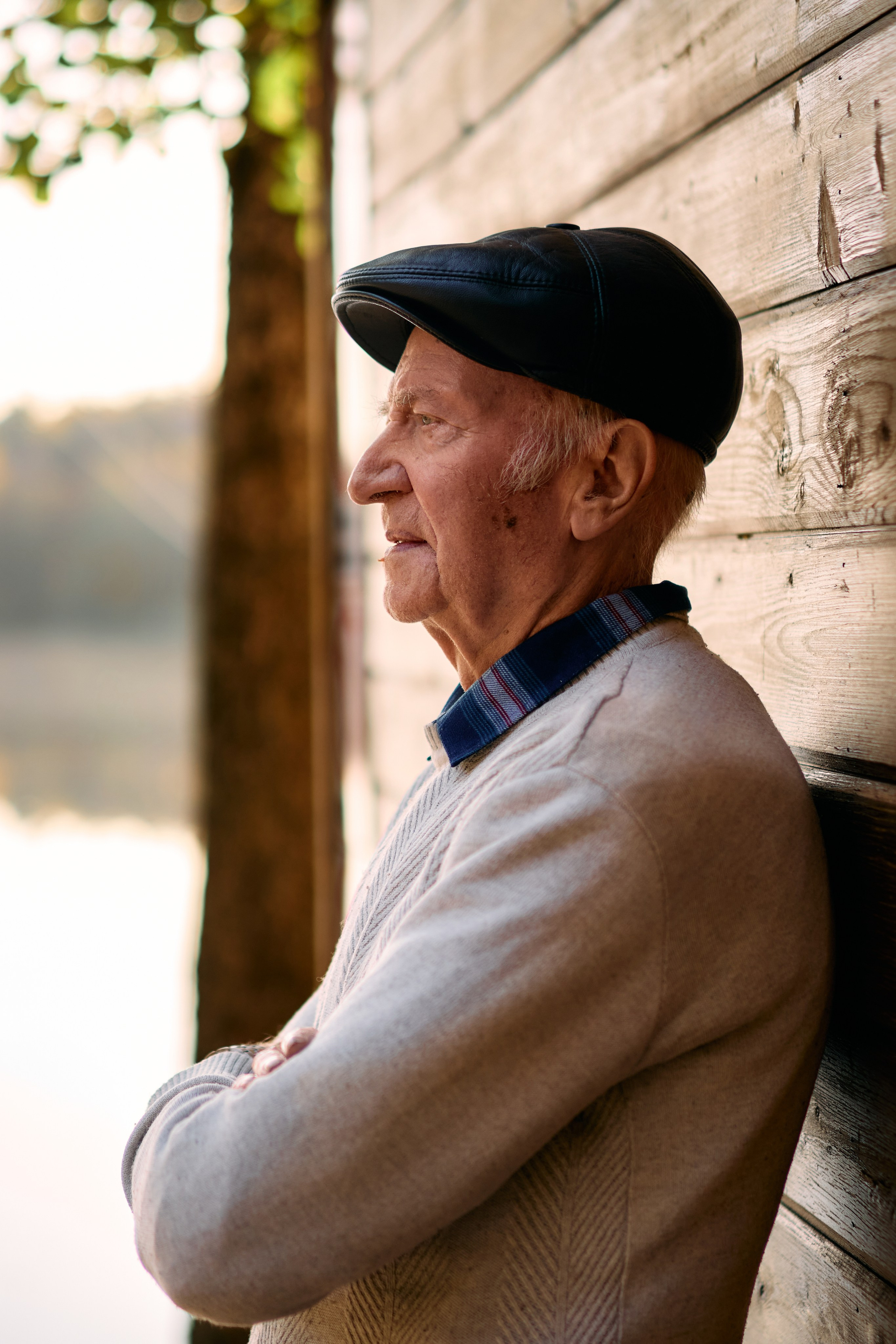 Фотосессия «Осенний вернисаж» для участников любительского объединения людей старшего поколения " Общение 55+». Фотограф Виталий Сид: профессиональная фотосъемка, обучение и новости индустрии