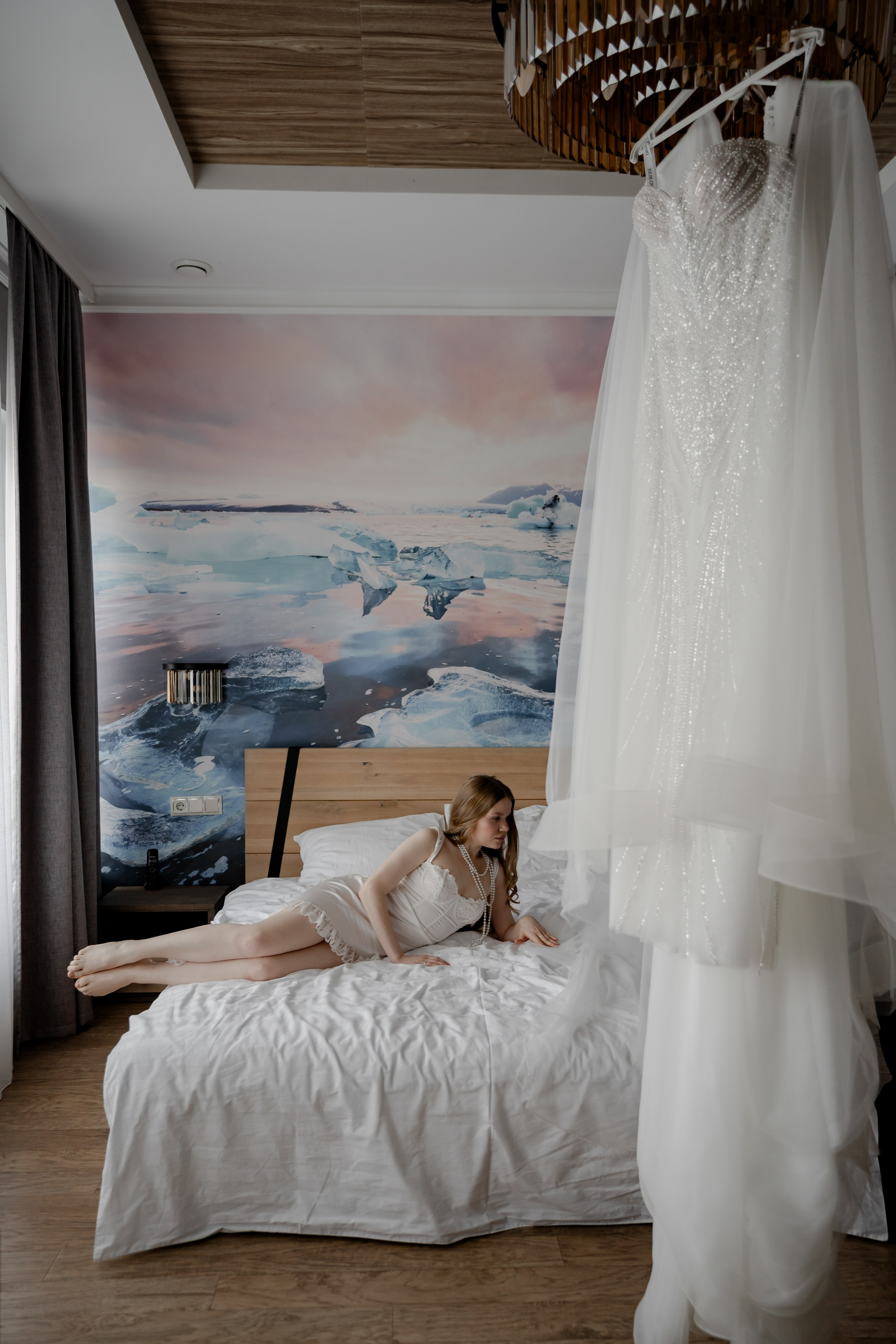 СВАДЕБНАЯ СЬЕМКА СБОРОВ В ОТЕЛЕ И ВЫЕЗД НА ЦЕРЕМОНИЮ (СНЯТО В СИБИРЕ В НИЖНЕВАРТОВСКЕ). Профессиональный фотограф, Санкт-Петербург — Виктория Богомолова