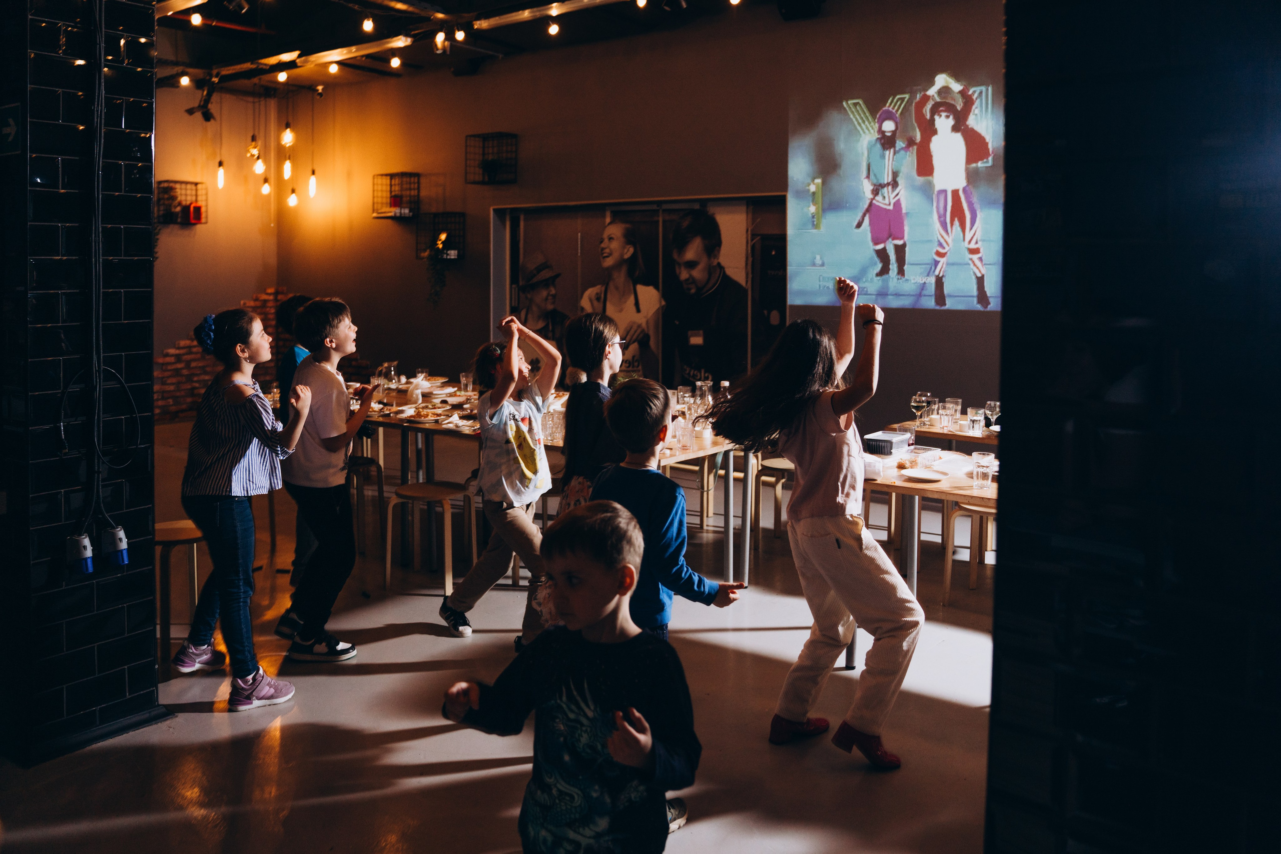 Подборка фотографий с детских праздников