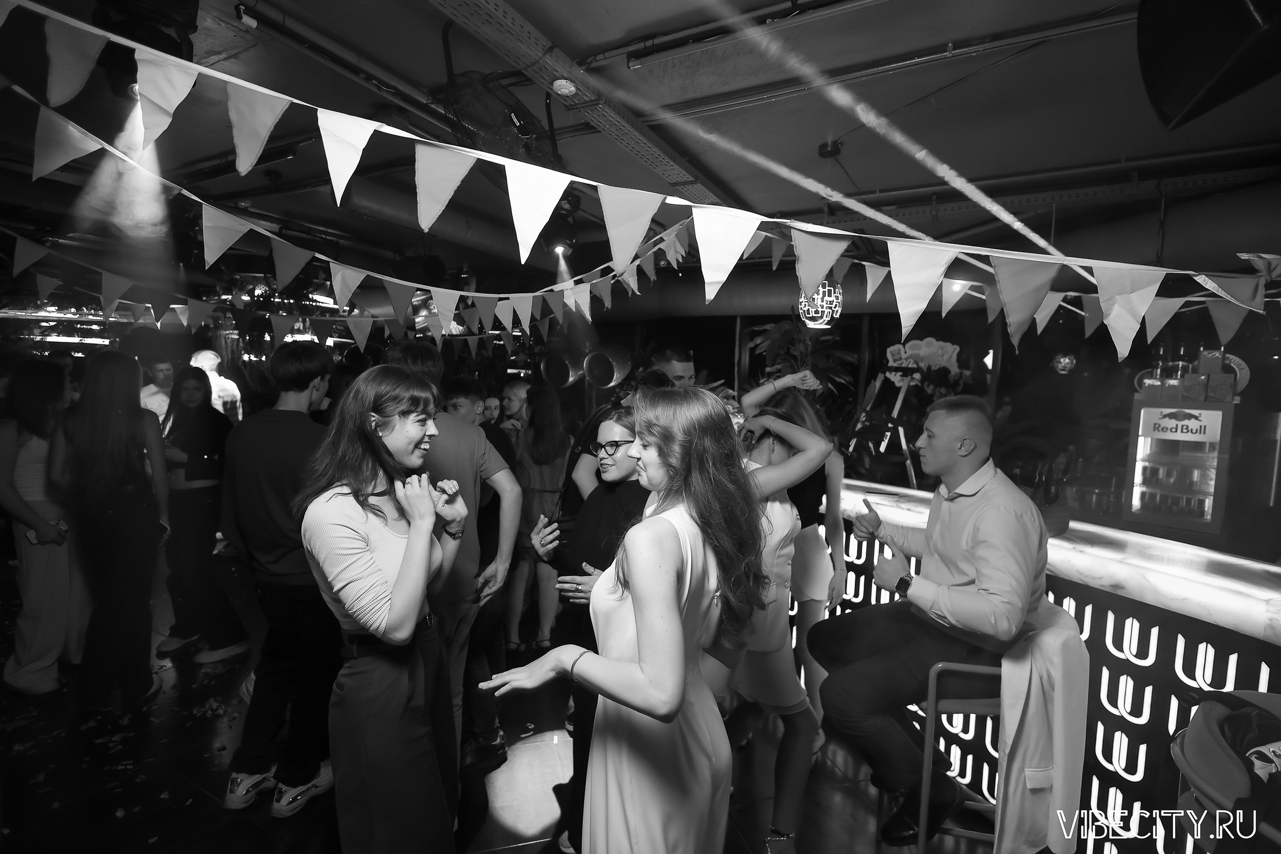 DOUBLE U. VIBECITY.RU Вайб Сити Ру Фоторепортажи Фотоотчеты Калининград