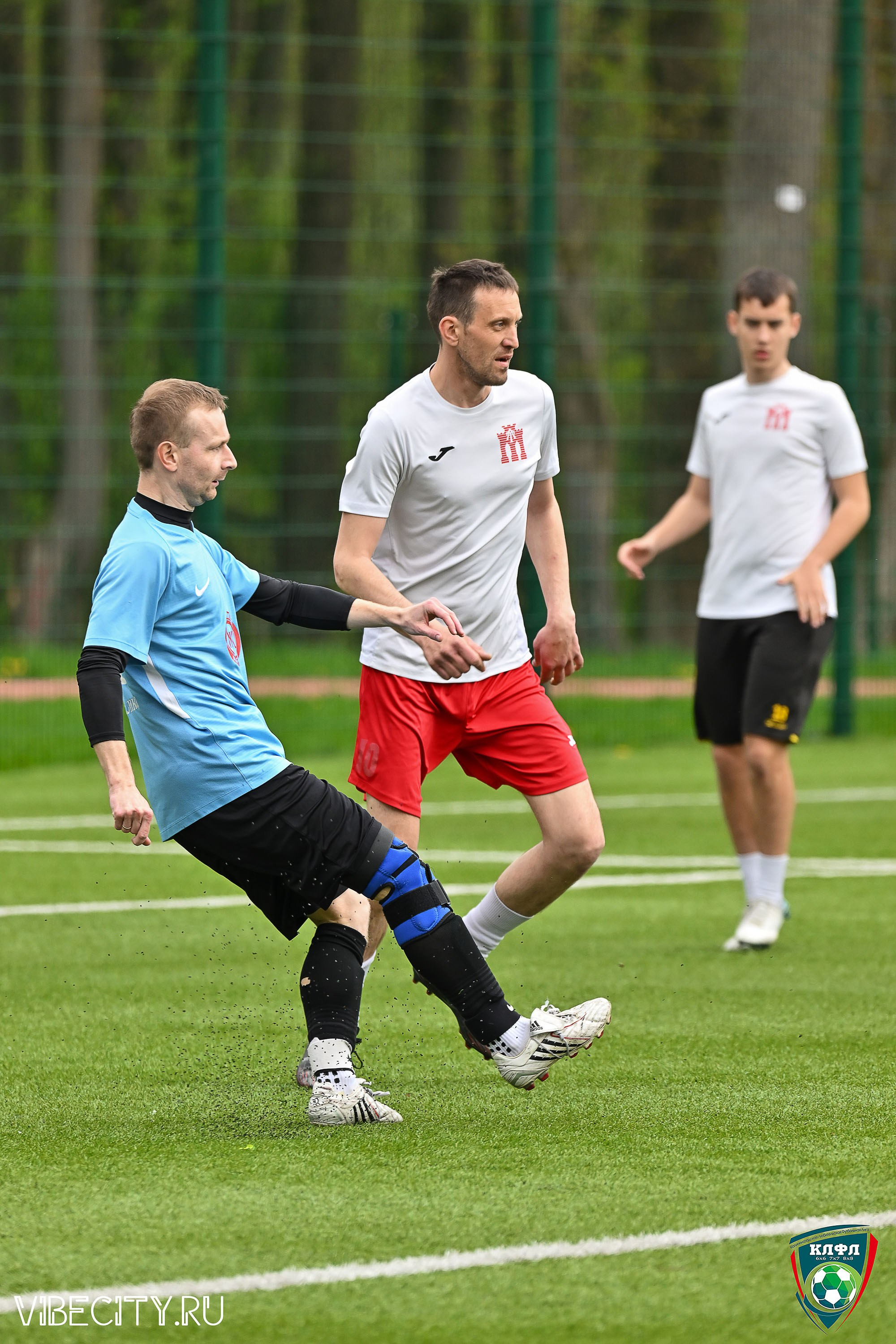 XX ЧЕМПИОНАТ КАЛИНИНГРАДСКОЙ ЛФЛ КАНЦМАРКЕТ39 сезона 2024–2025 гг. VIBECITY.RU Вайб Сити Ру Фоторепортажи Фотоотчеты Калининград