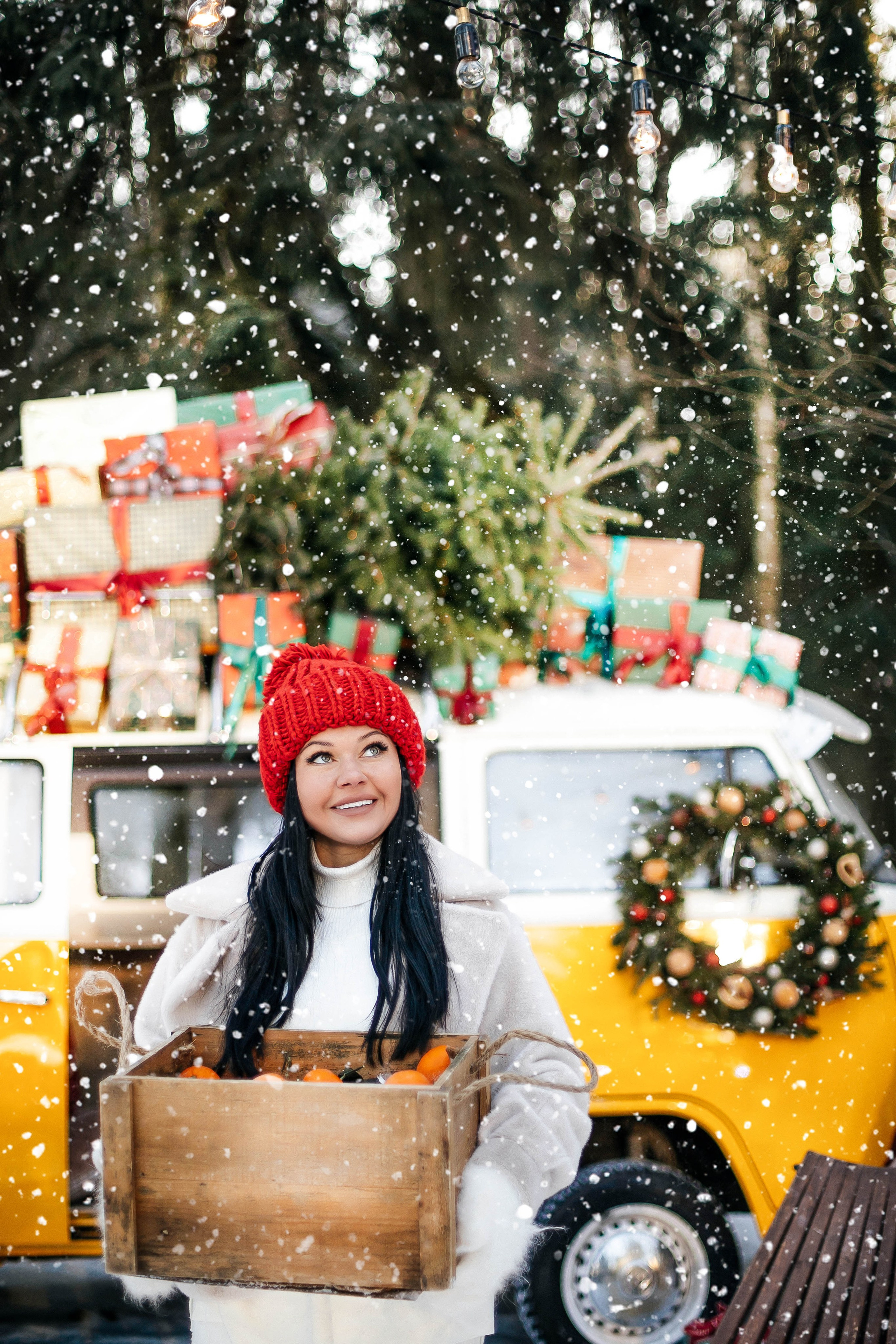 Новогодние фотосессии с ретро машинами. Фотопроекты, фотодни и фотосессии в Москве