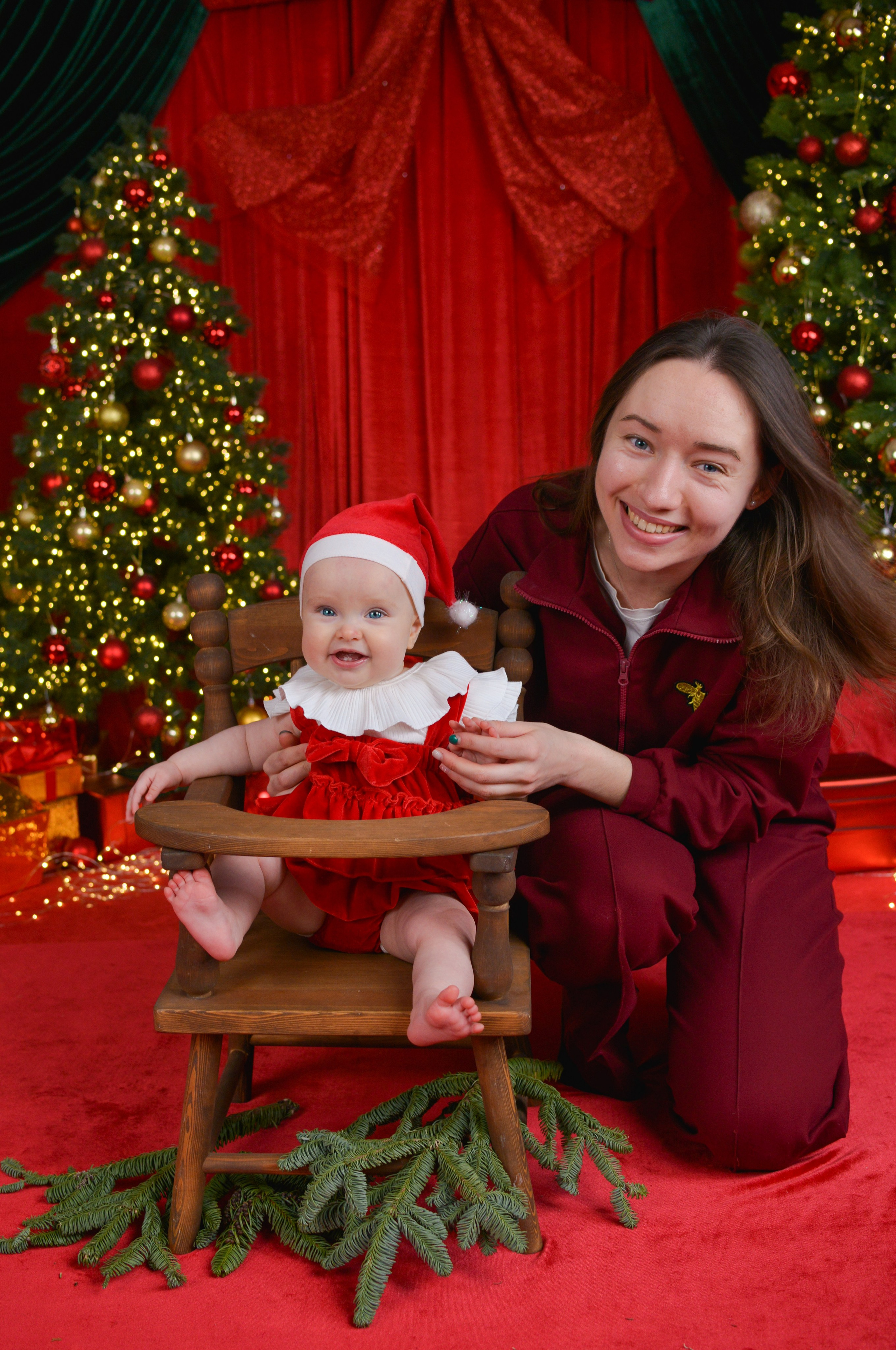 Анонс первых новогодних кадров 2026 для семьи Афины. Фотограф новорожденных Краснодар Малышенко Надежда