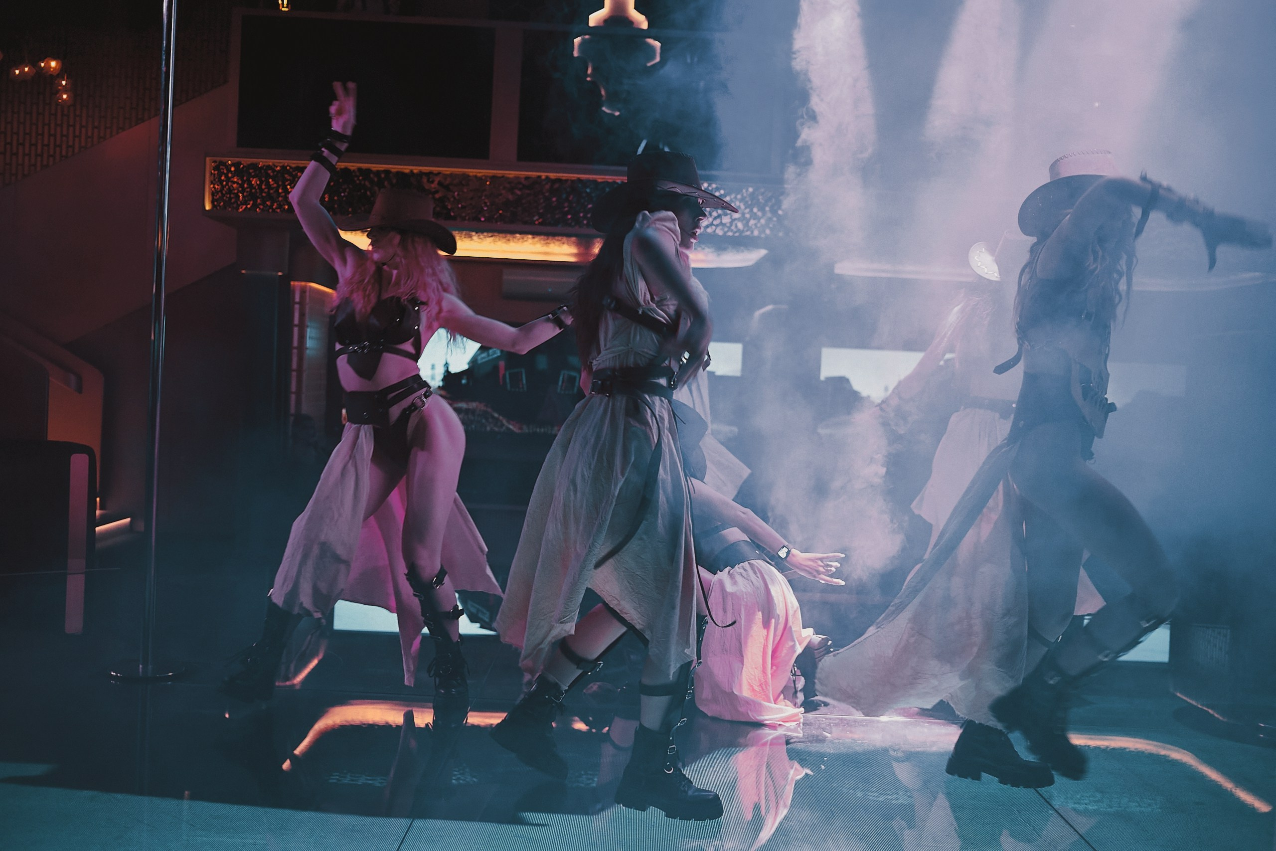 HEFNER MOSCOW CLUB. Фотограф и Видеограф в Москве. Олег Корушев